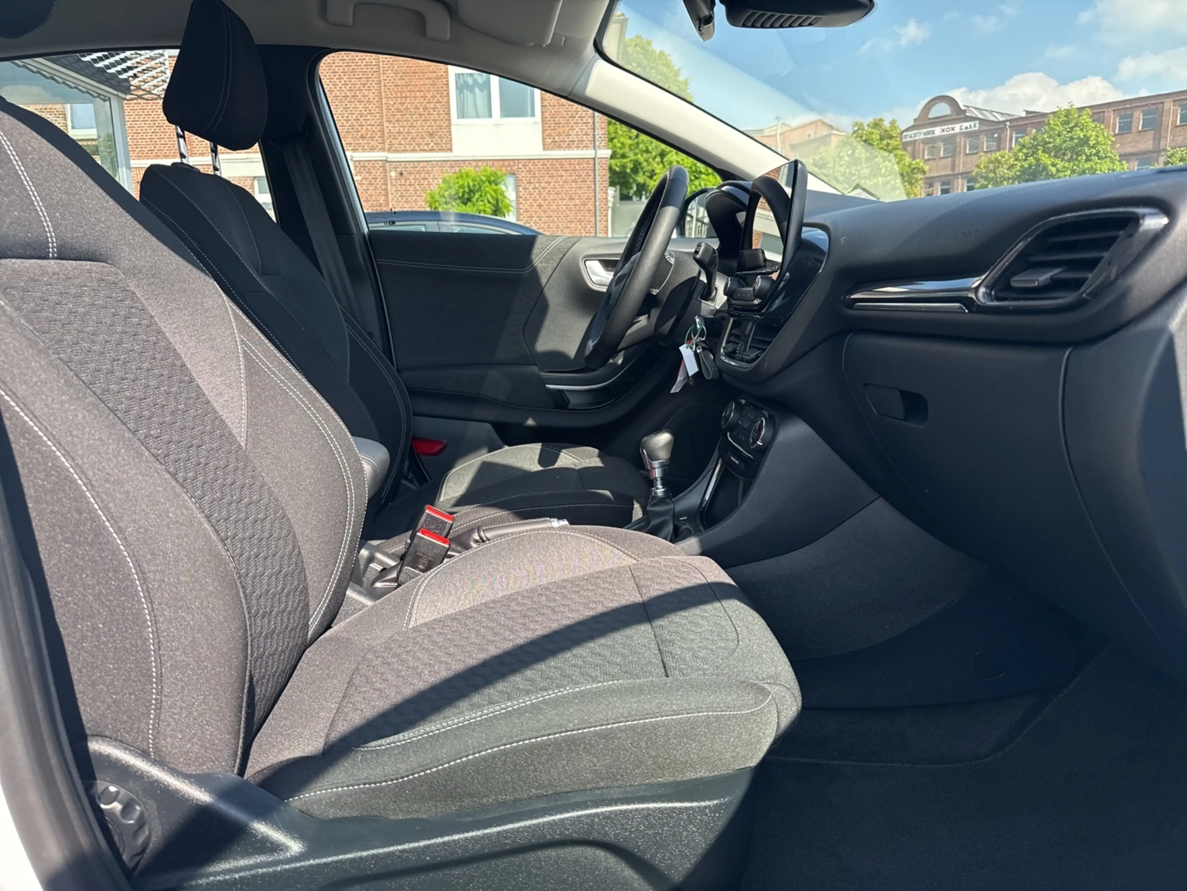 Ford Puma Titanium — photo 7