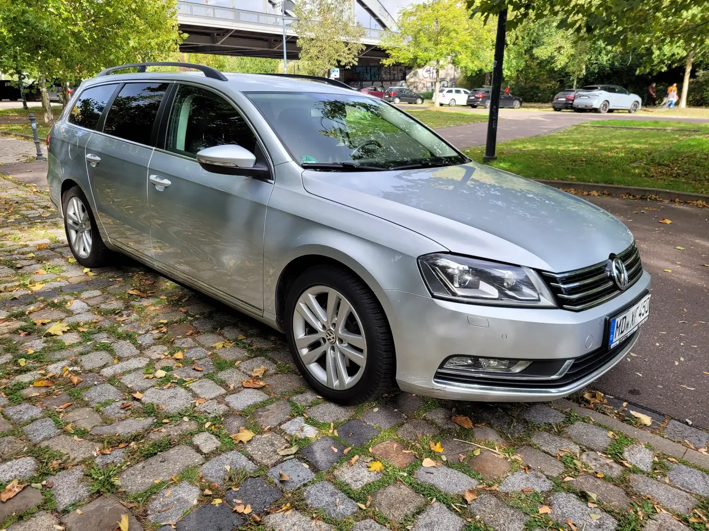Volkswagen Passat Variant 2.0 TDI DSG BlueMotion Technology Comfortline - 1