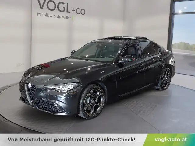Alfa Romeo Giulia Alfa Romeo GIULIA Intensa 2.0 280PS Aut Awd