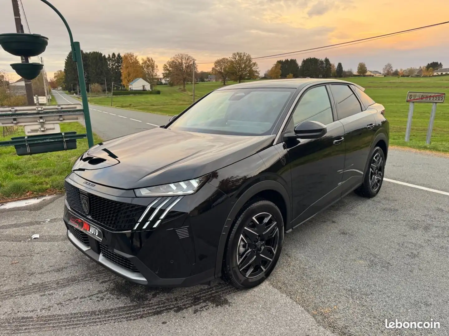 Peugeot 3008 gt hybrid 145 automatique neuf garantie 10.2027 hayon pixel led ecran 21 hd .... Noir - 1