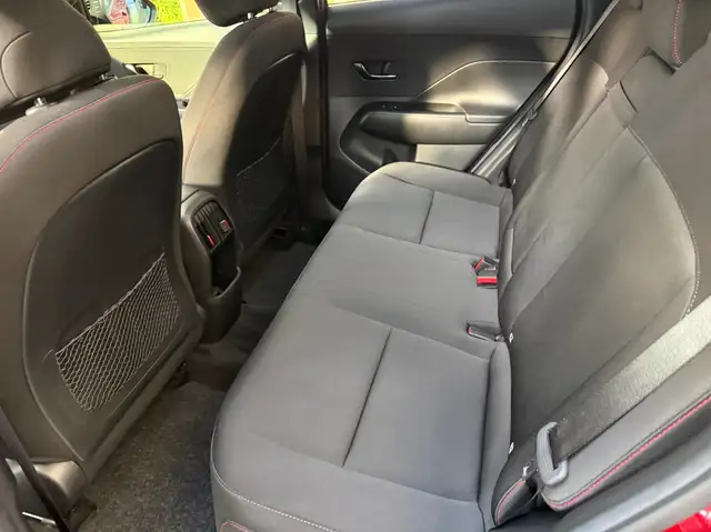 Hyundai Kona view 13