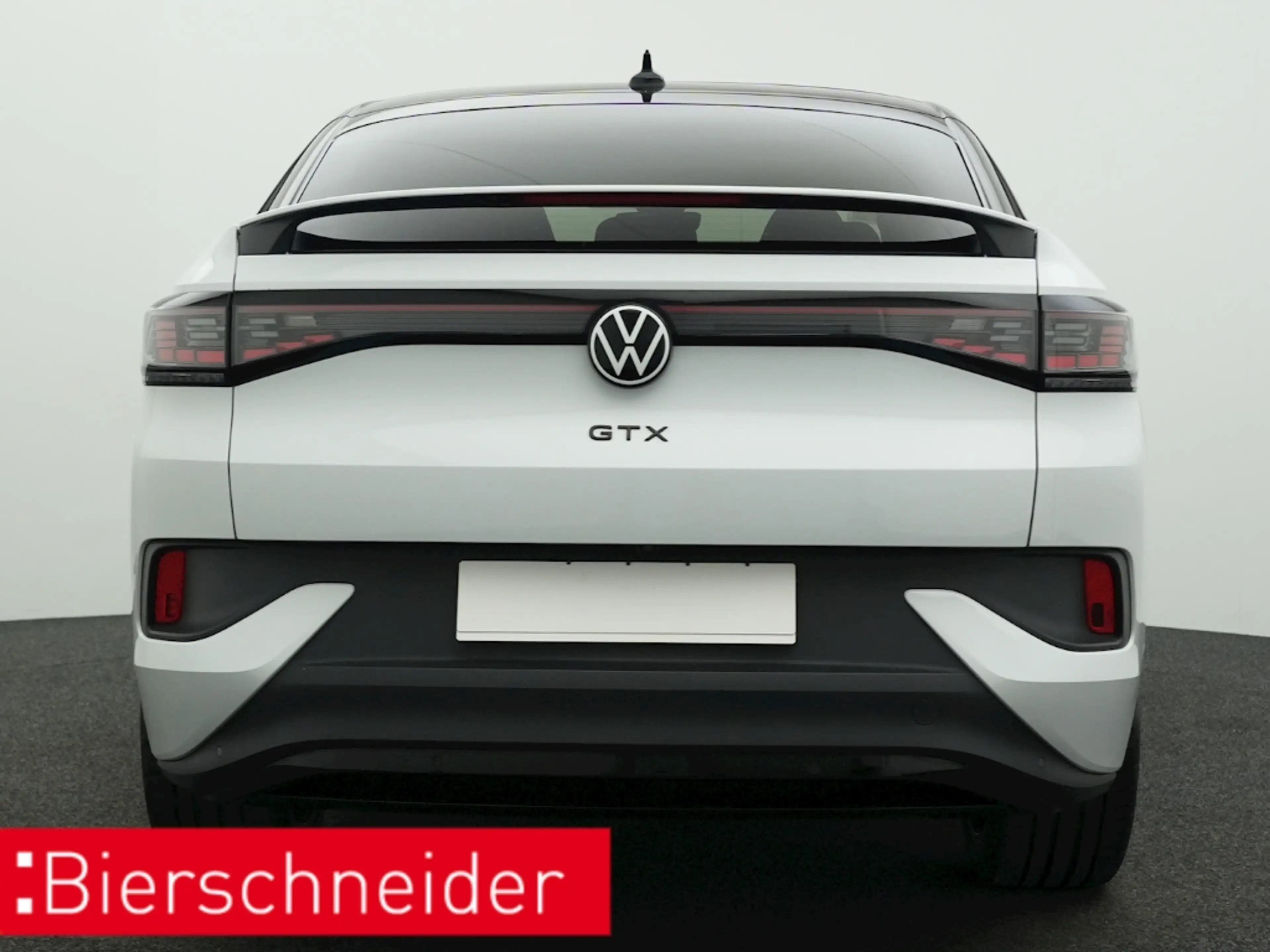Volkswagen ID.5 GTX NAVI AHK PANO LED — photo 5