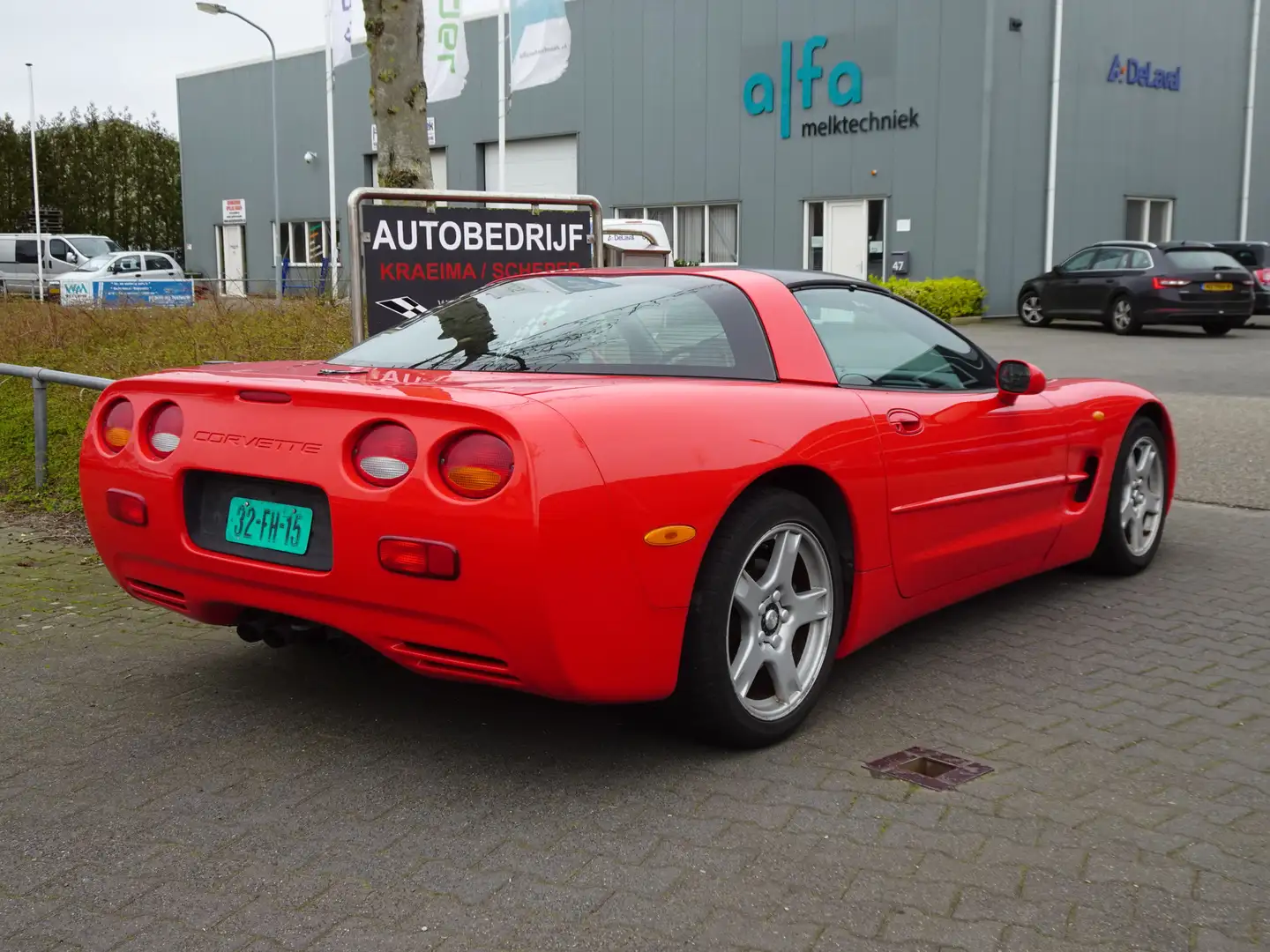 Chevrolet Corvette USA 5.7 Coupé - 2