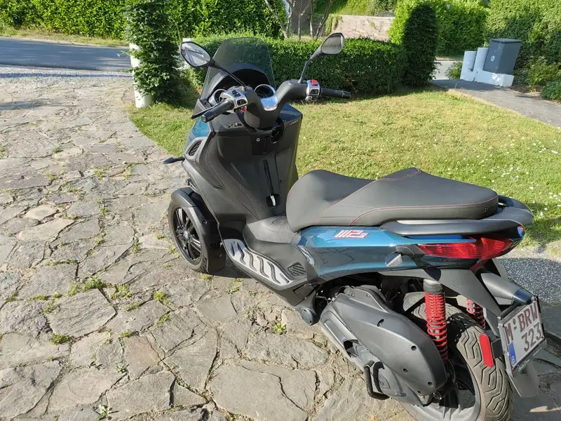 Piaggio MP3 300 - foto 3