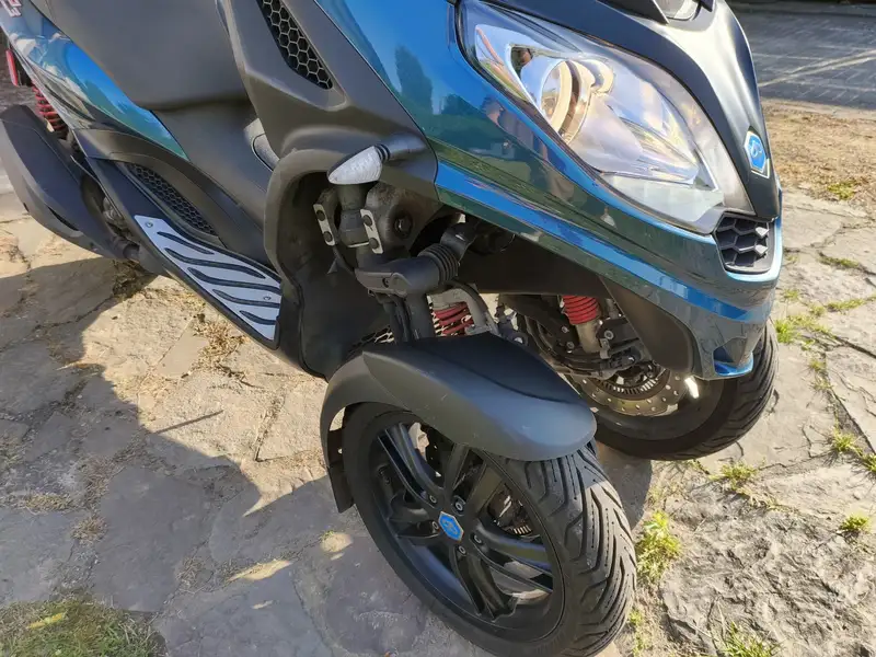 Piaggio MP3 300 - foto 5