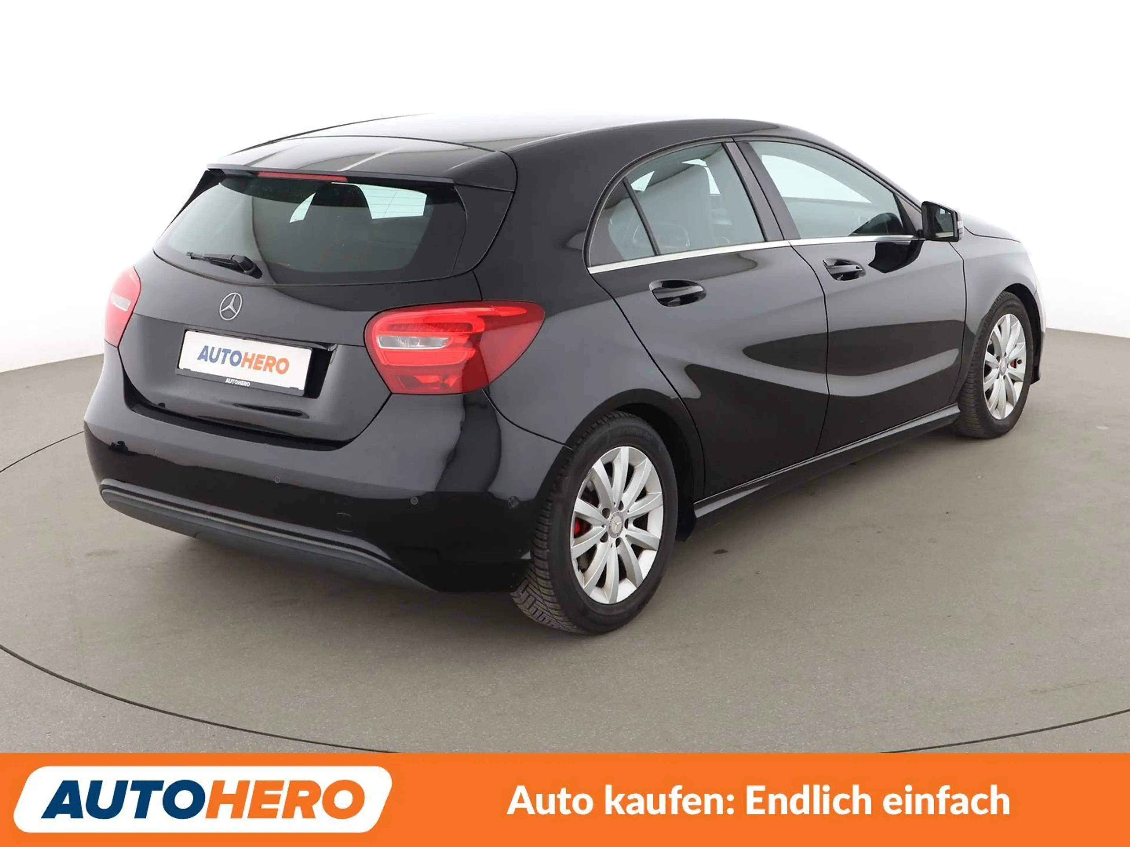 Mercedes-Benz A 180 A 180 BlueEfficiency Style — photo 6
