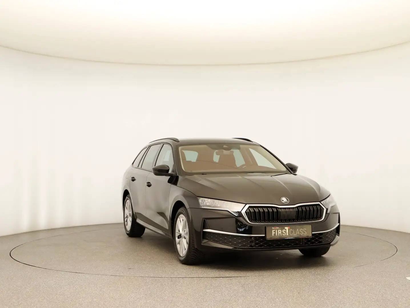 Skoda Octavia Selection TDI DSG Schwarz - 2