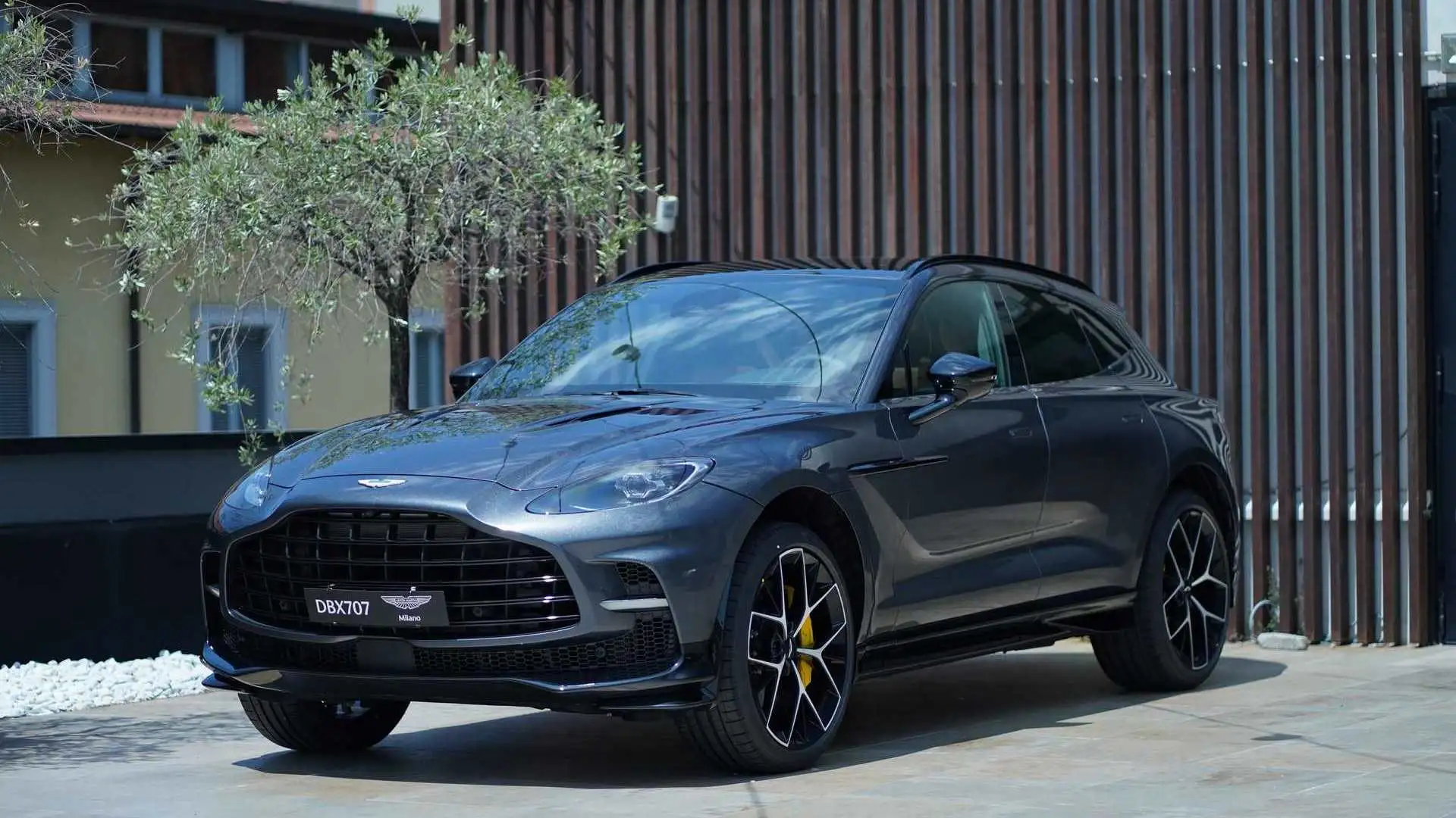 Aston Martin DBX 707 4.0 Grigio - 1