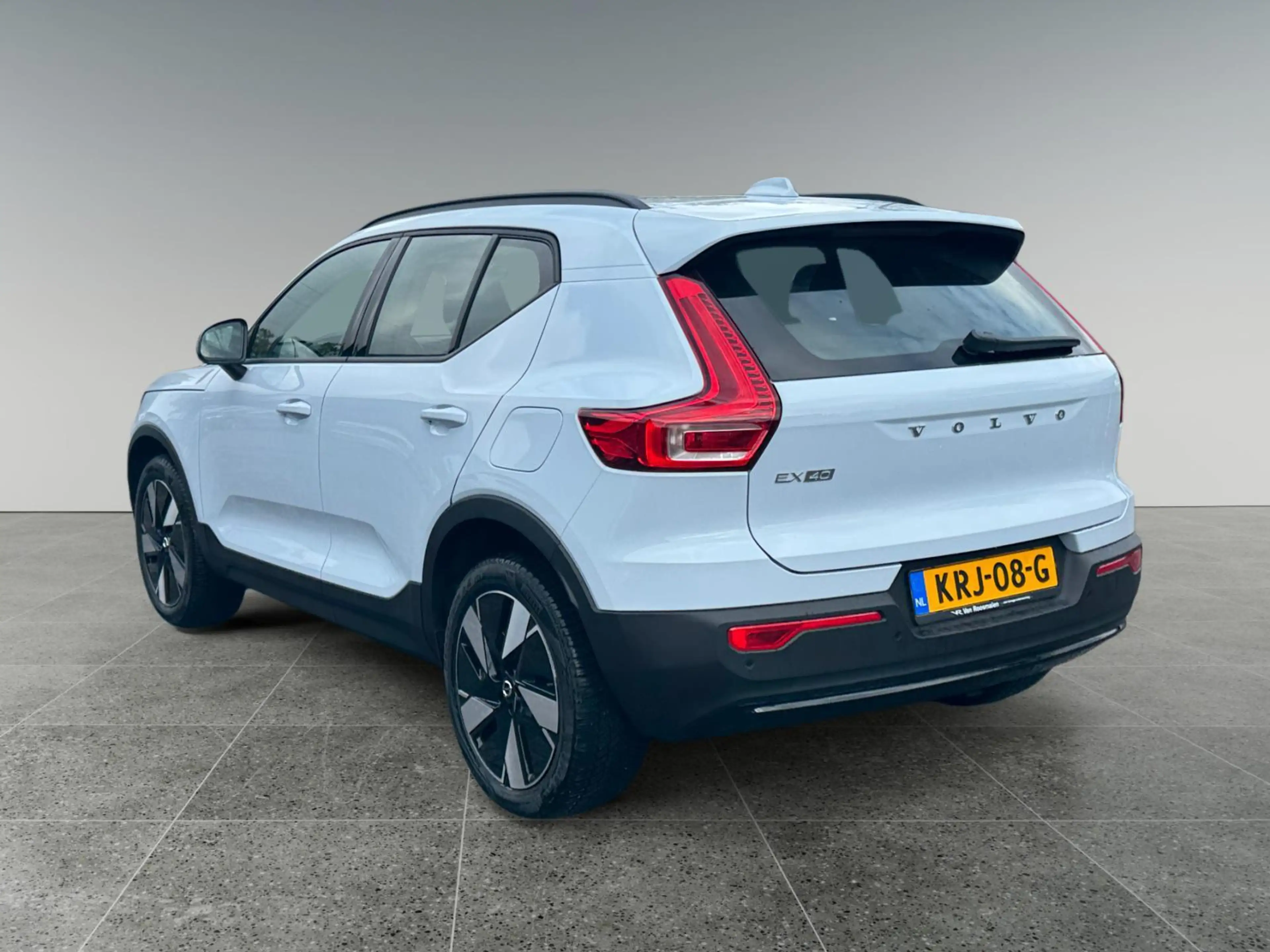 Volvo EX40 Single Motor Essential 70 kWh | 19 inch wielen | A — photo 3