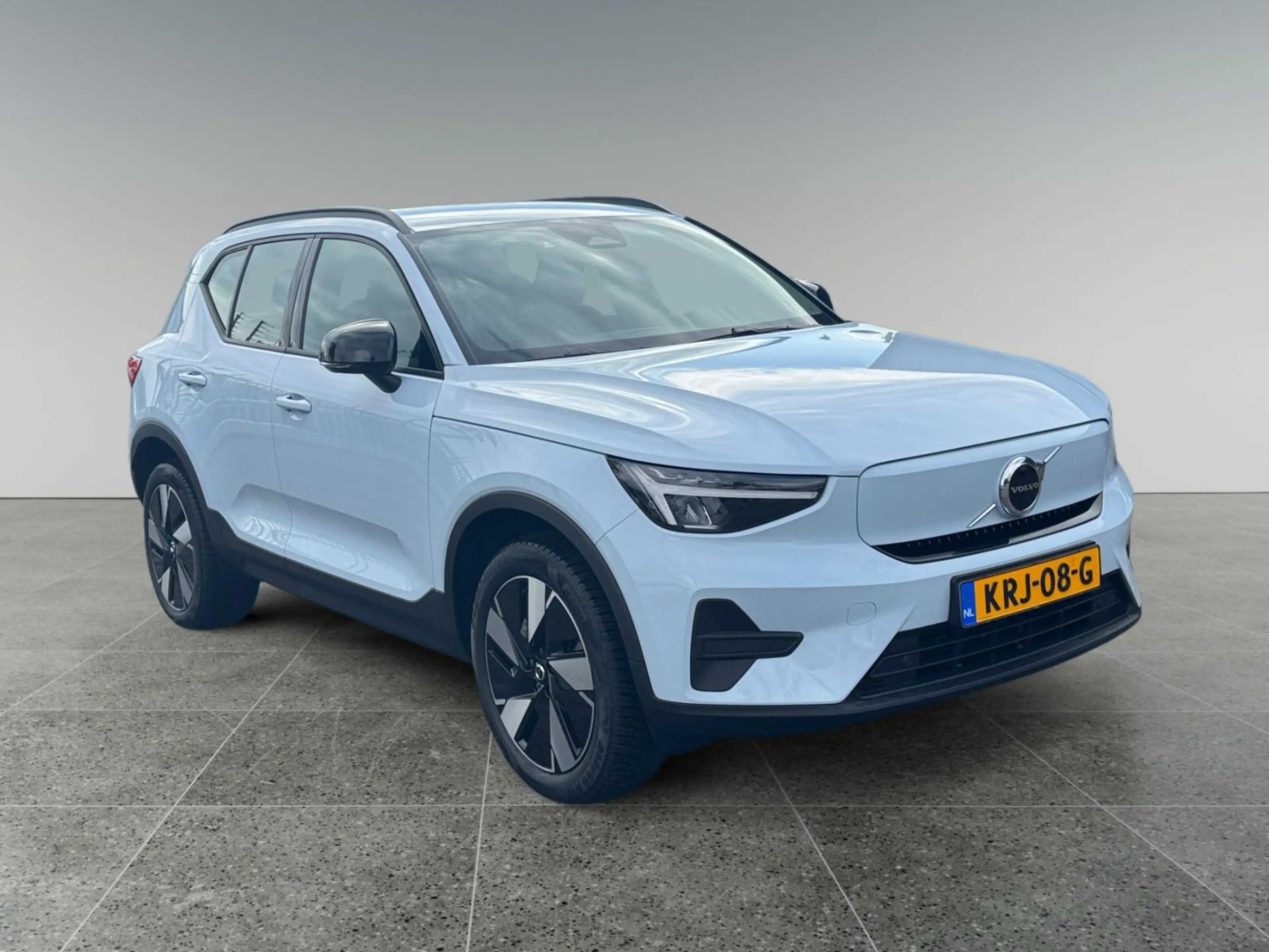 Volvo EX40 Single Motor Essential 70 kWh | 19 inch wielen | A — photo 7