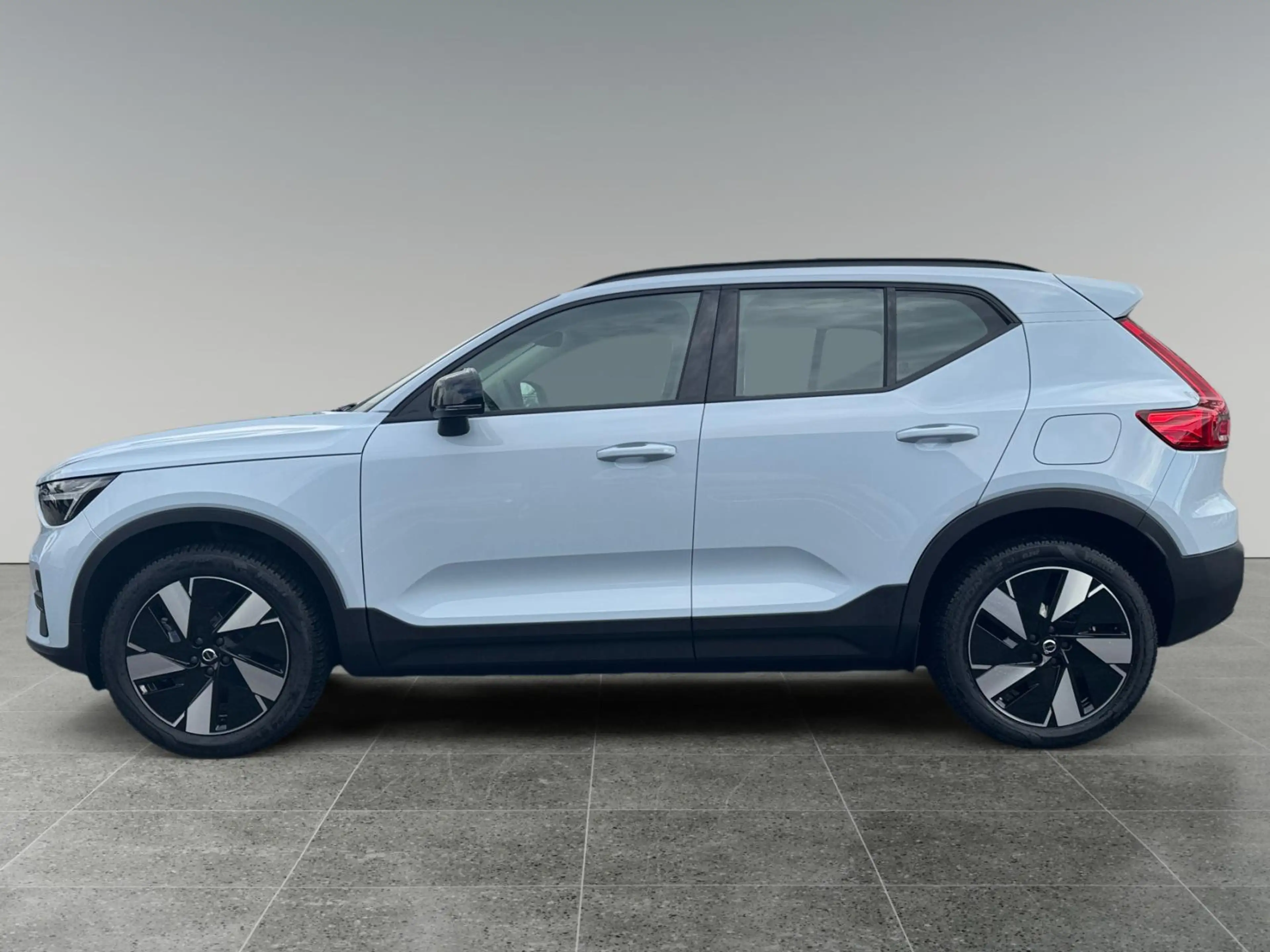 Volvo EX40 Single Motor Essential 70 kWh | 19 inch wielen | A — photo 2