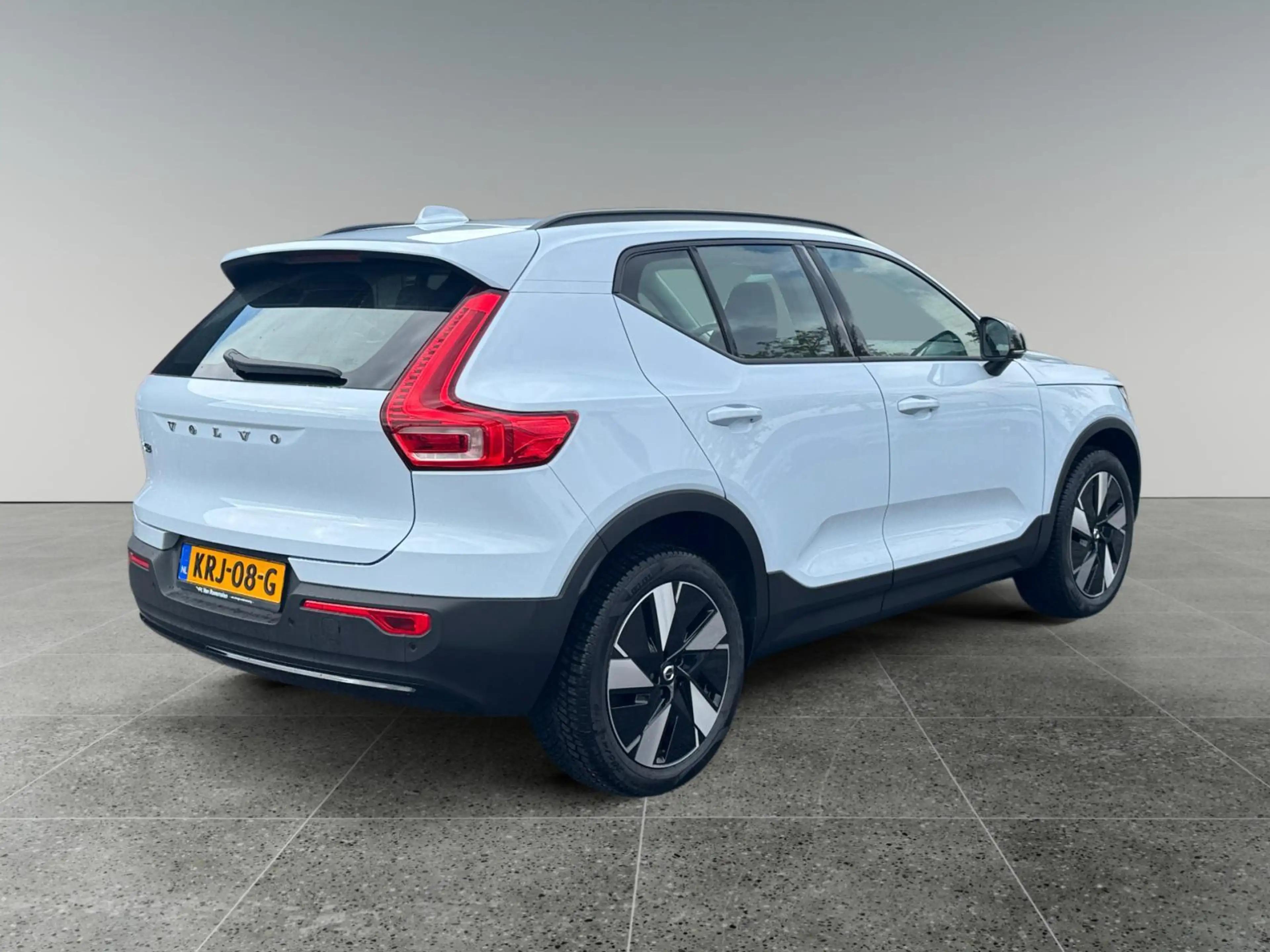 Volvo EX40 Single Motor Essential 70 kWh | 19 inch wielen | A — photo 5