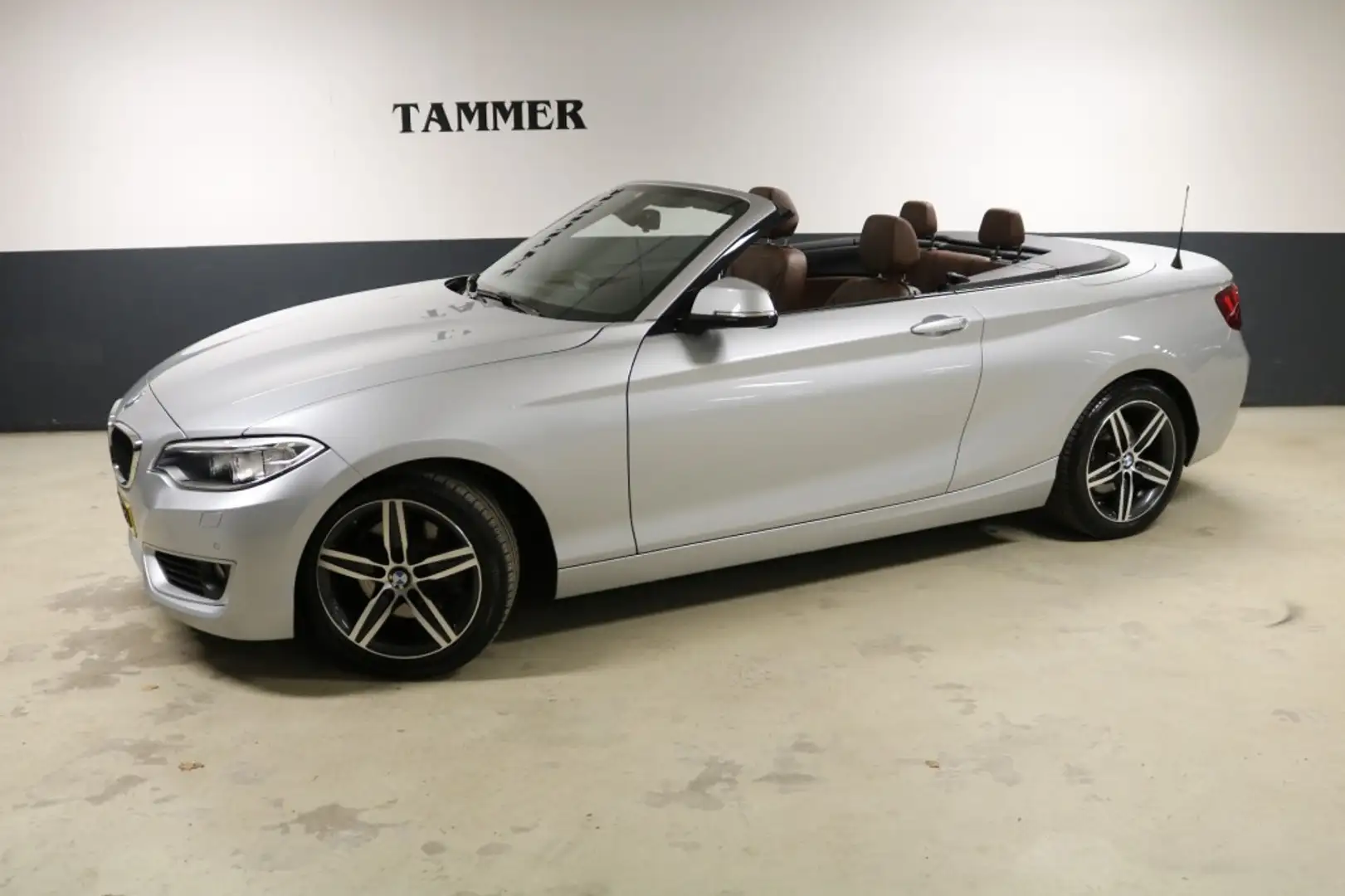 BMW 220 220i Centennial High Executive 2e EIGENAAR/NL AUTO Gris - 2