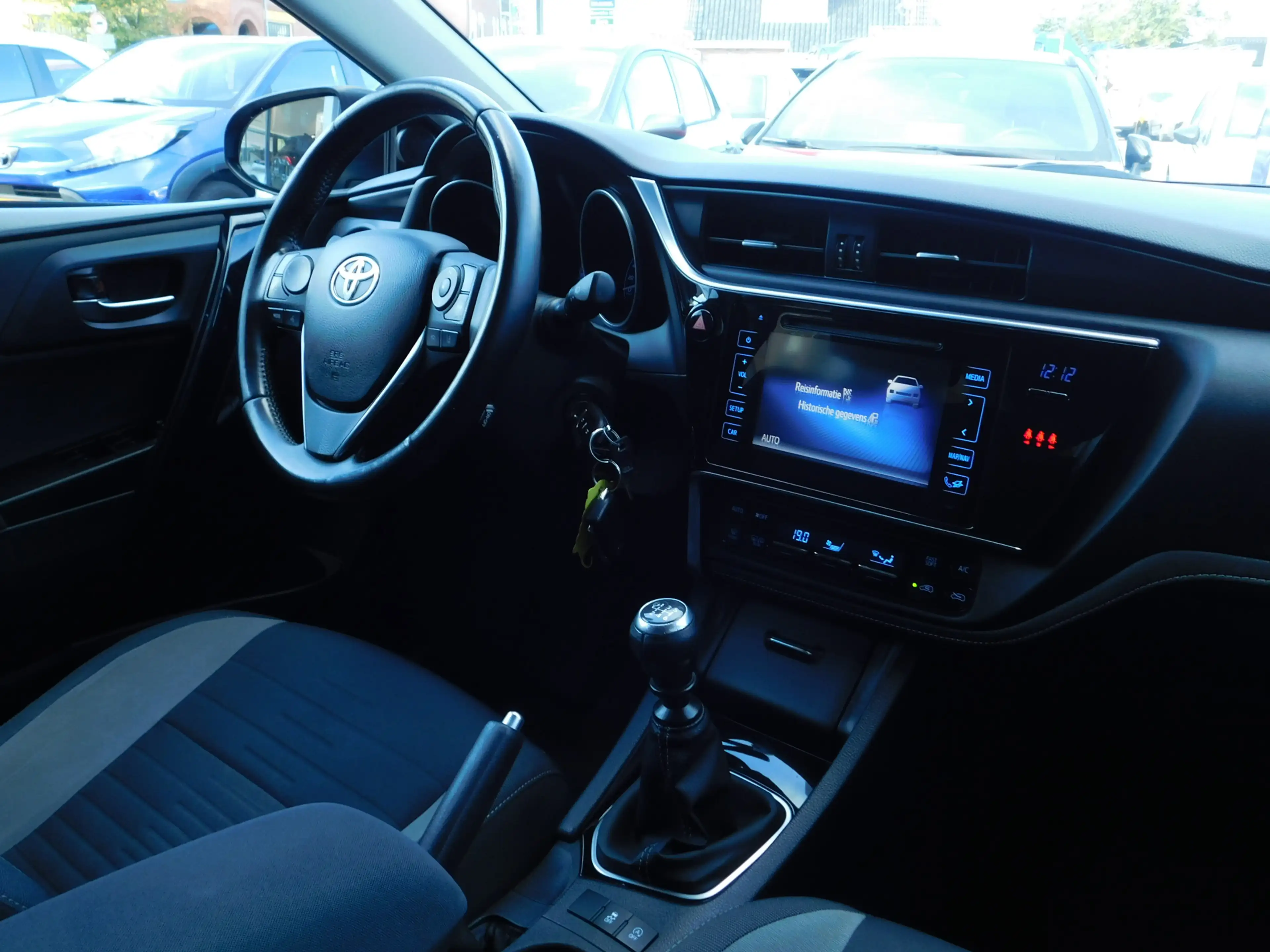 Toyota Auris 1.2T Aspiration | Trekhaak — photo 10