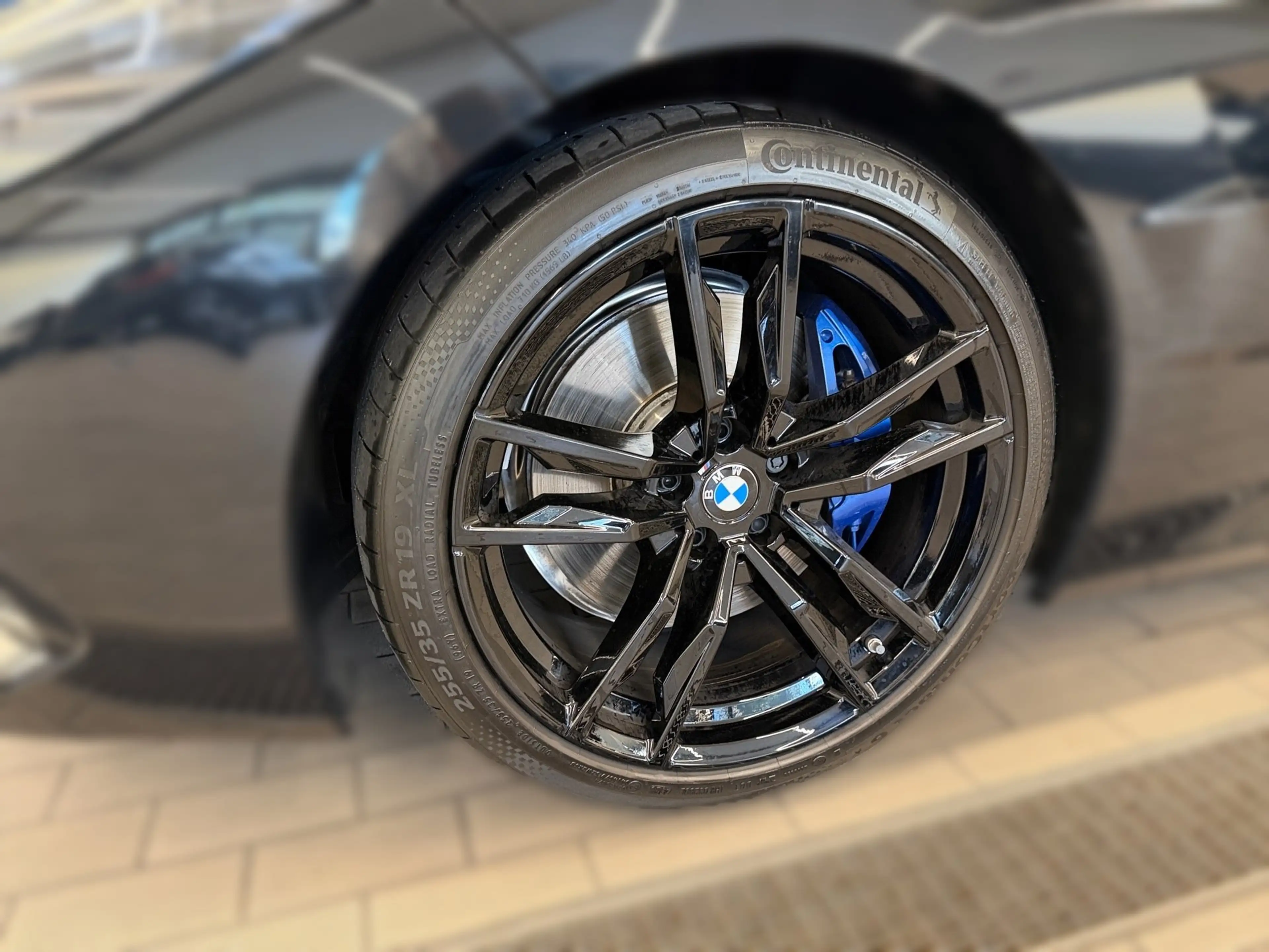 BMW Z4 sDrive M40i — photo 3