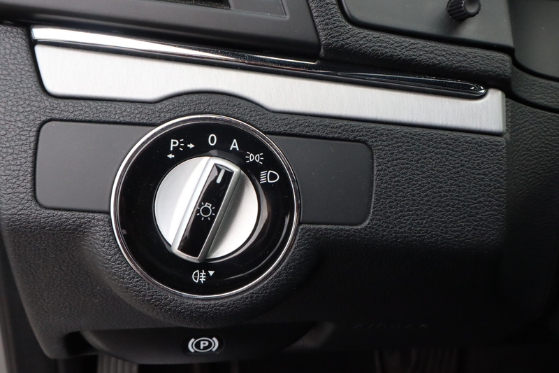 Mercedes-Benz E 350 Coupé CGI Elegance Cruise Control, Climate Control — photo 17
