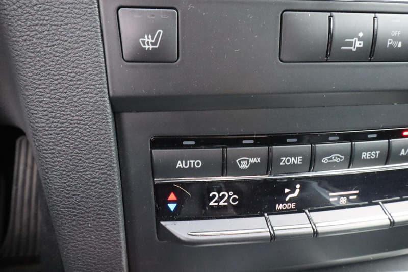 Mercedes-Benz E 350 Coupé CGI Elegance Cruise Control, Climate Control — photo 22