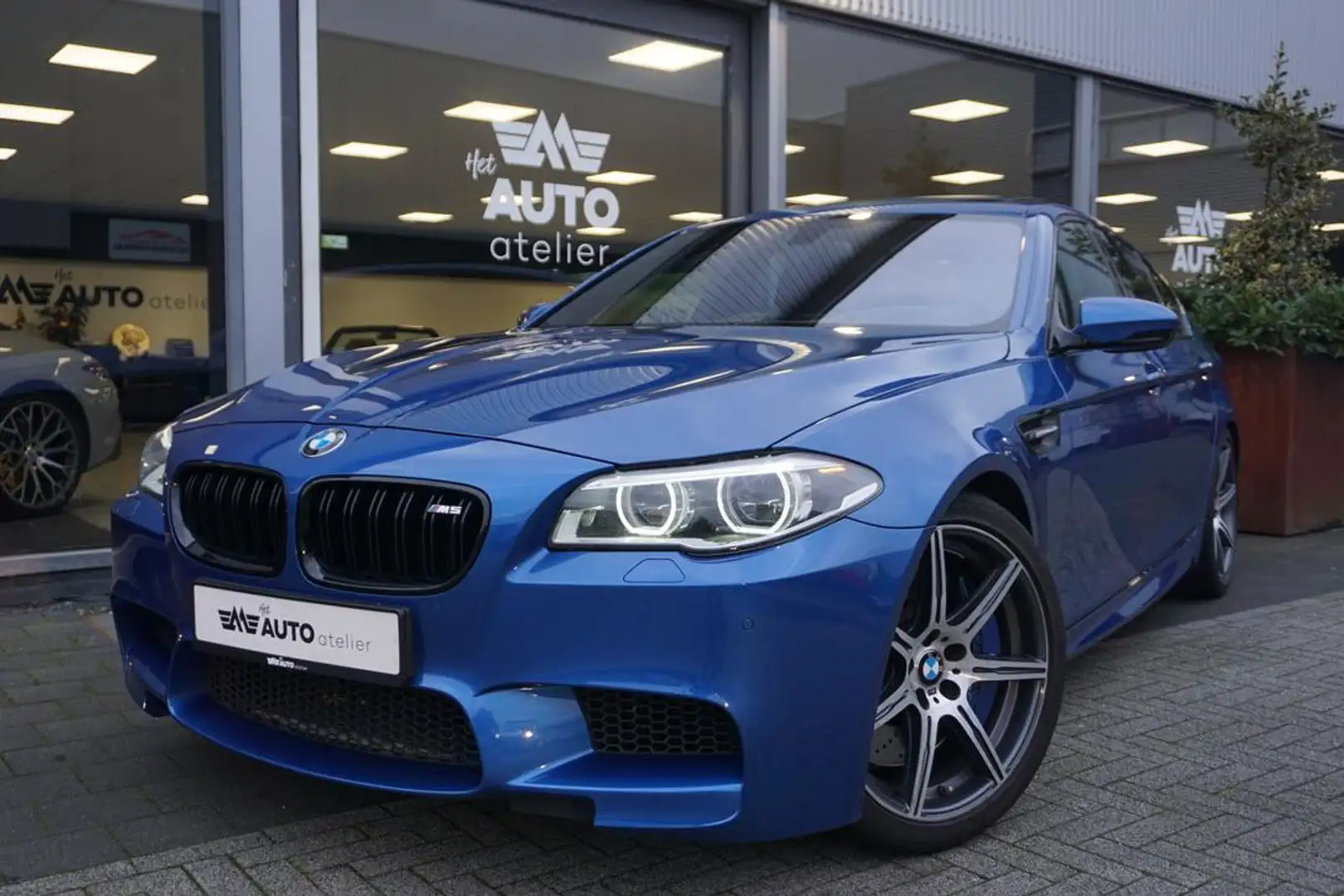 BMW M5 5-serie Competition Package Modrá - 1