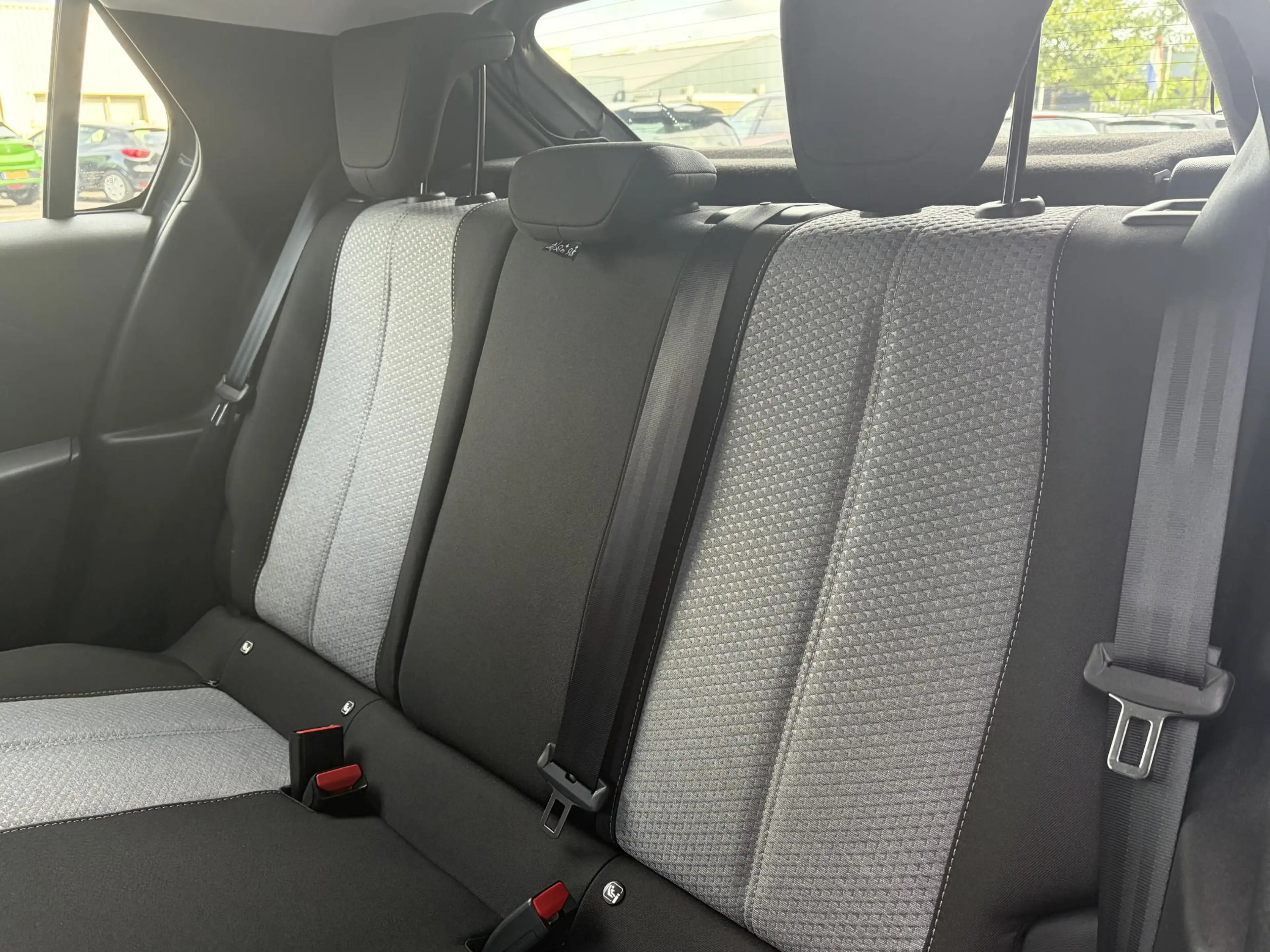 Opel Corsa-e Electric Edition EV 51kWh 156pk | LONG RANGE | 8 J — photo 14
