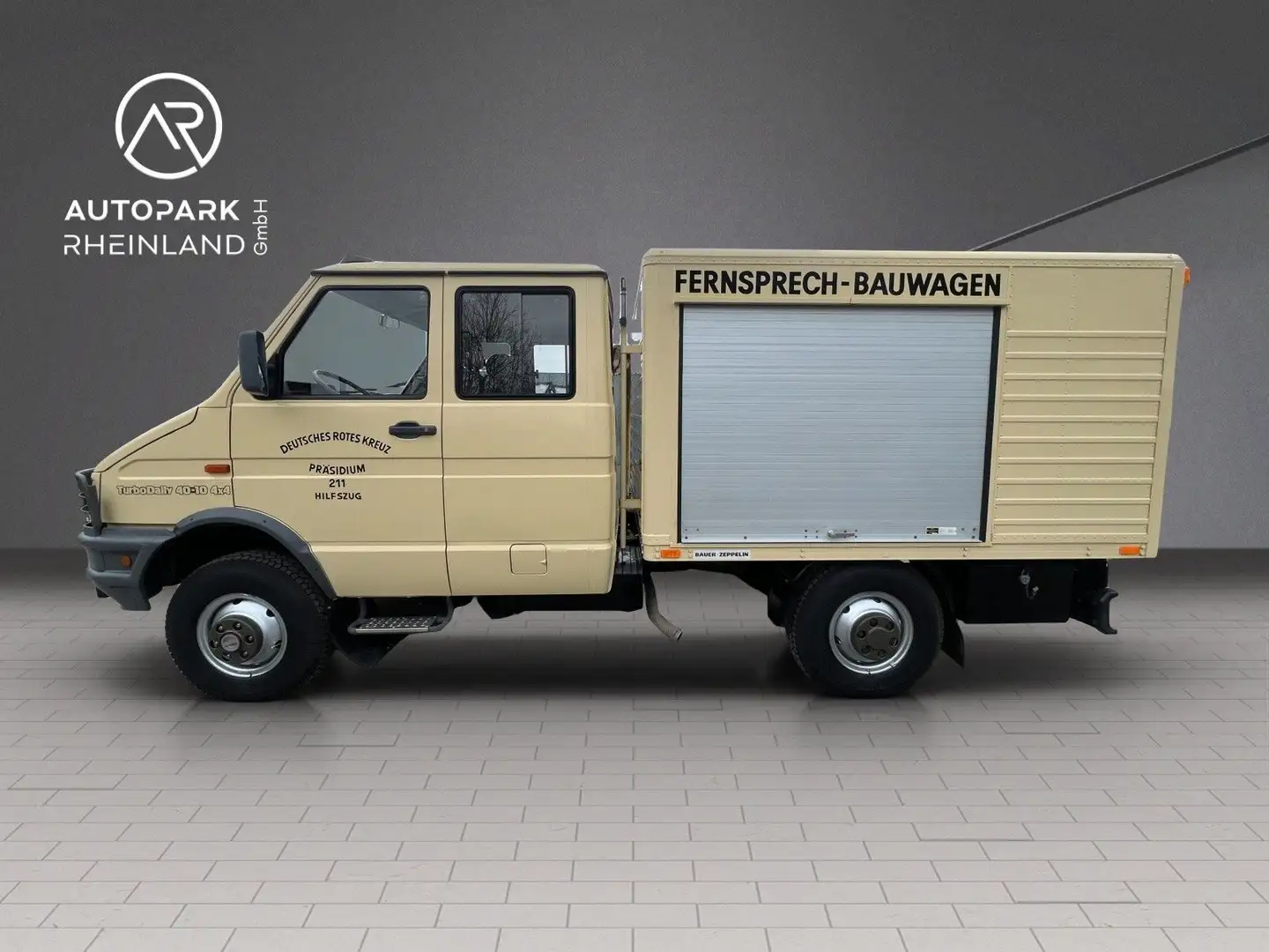 Iveco DAILY 40-10 *4x4 Allrad*1-Hand*Kommunalfahrzeug Beige - 1