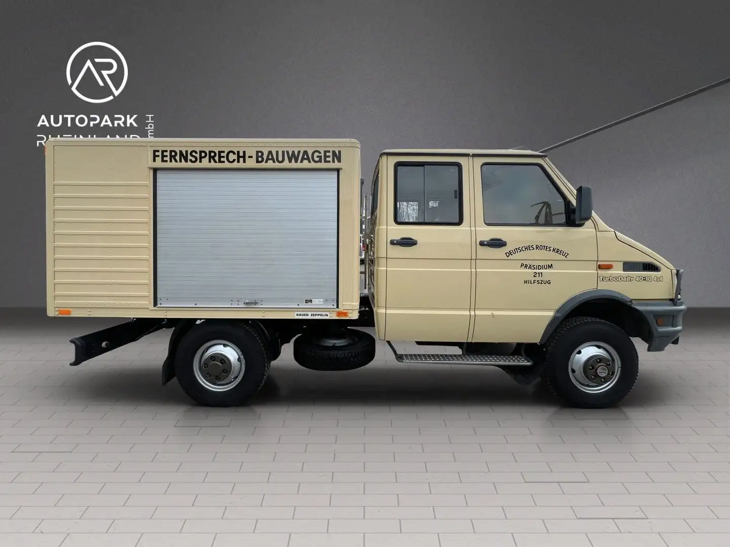 Iveco DAILY 40-10 *4x4 Allrad*1-Hand*Kommunalfahrzeug Beige - 2