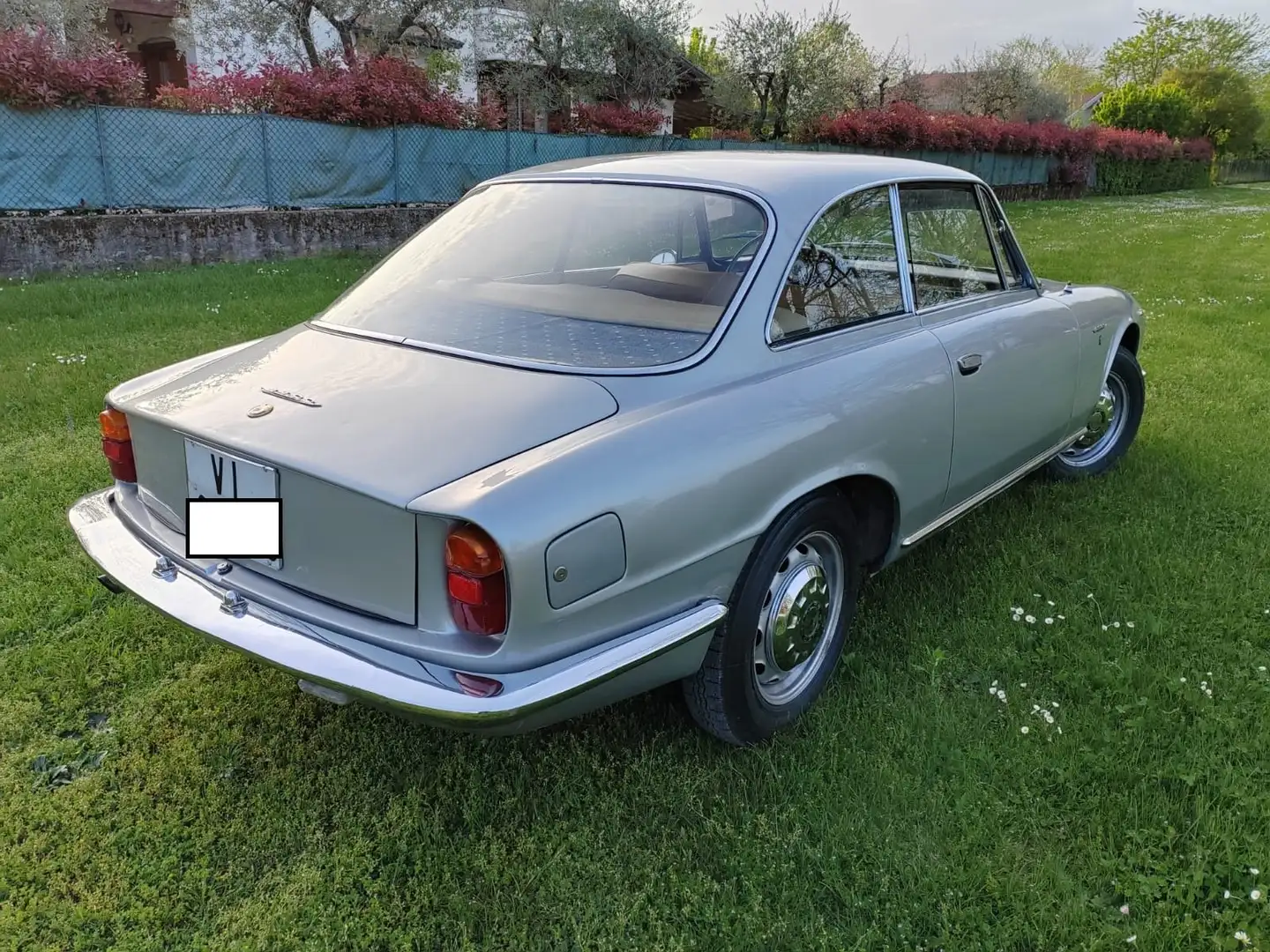 Alfa Romeo Sprint 2600 Sprint Bertone Gris - 2
