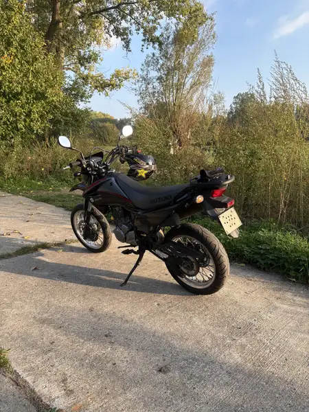Suzuki DR 125 - foto 3