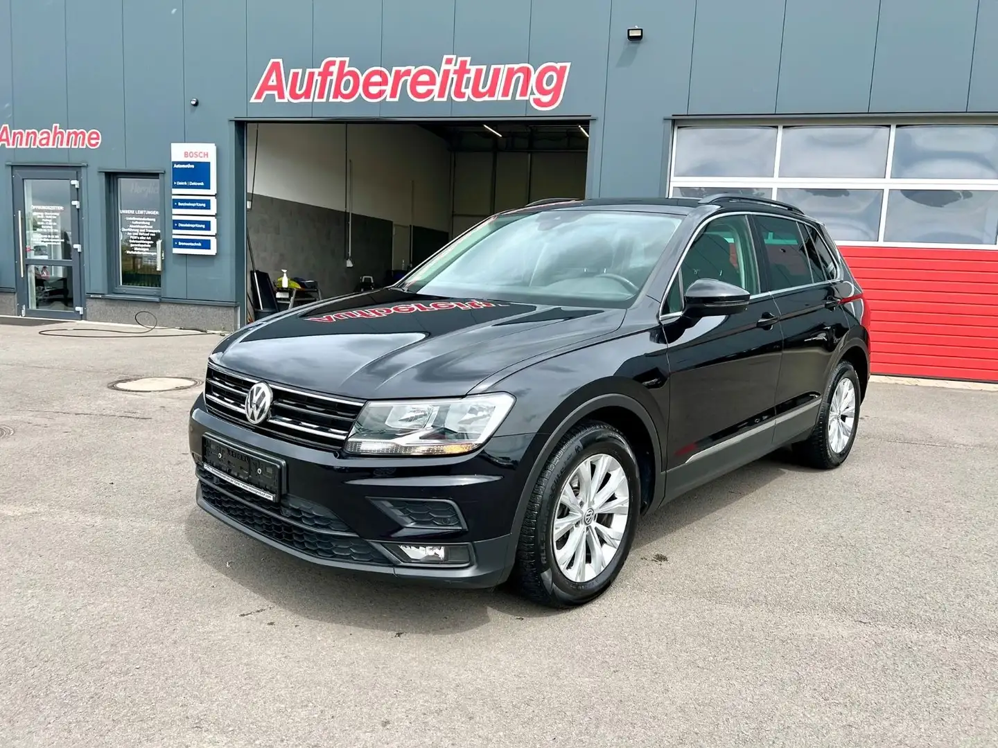 Volkswagen Tiguan Comfortline BMT/Start-Stopp Schwarz - 1