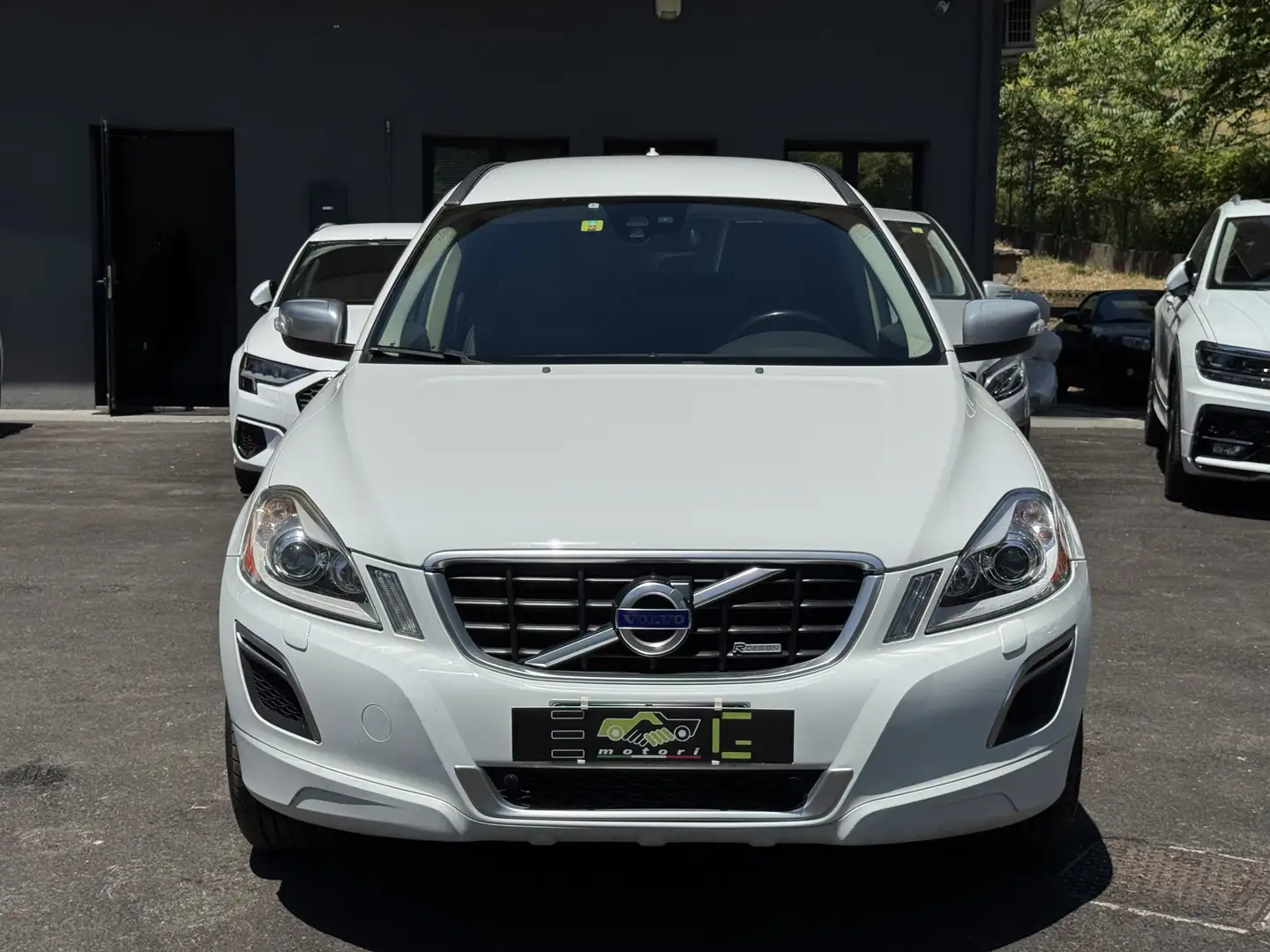Volvo XC60 2.4 d4 (d3) R-design awd 163cv - 2