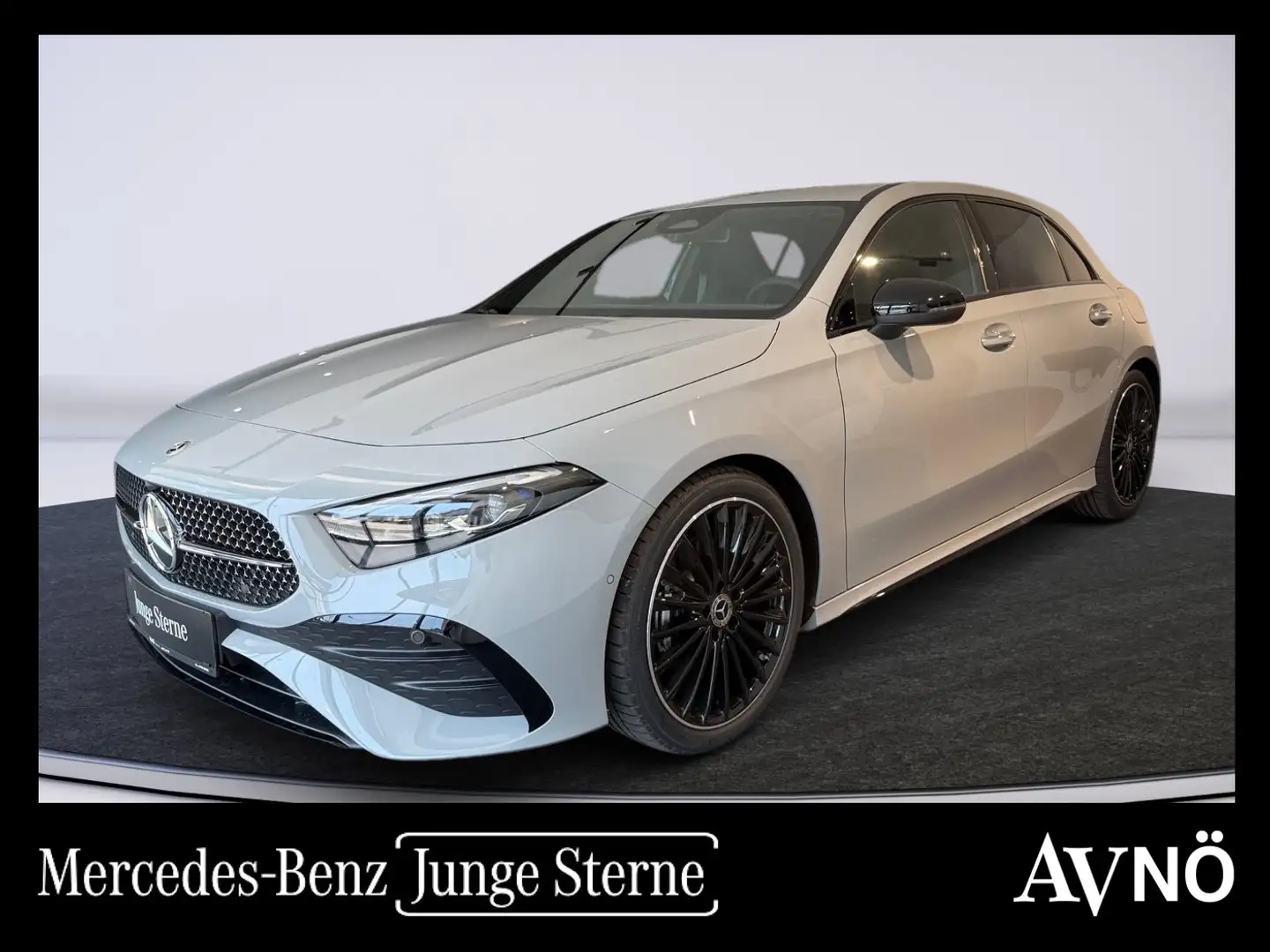 Mercedes-Benz A 180 d Kompaktlimousine Ö-Edition Navi, AMG Grau - 1
