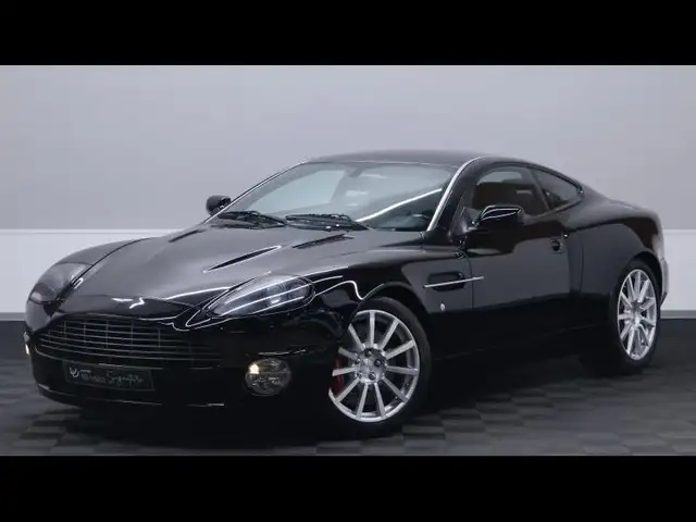 Aston Martin Vanquish 5.9 V12 469Ch