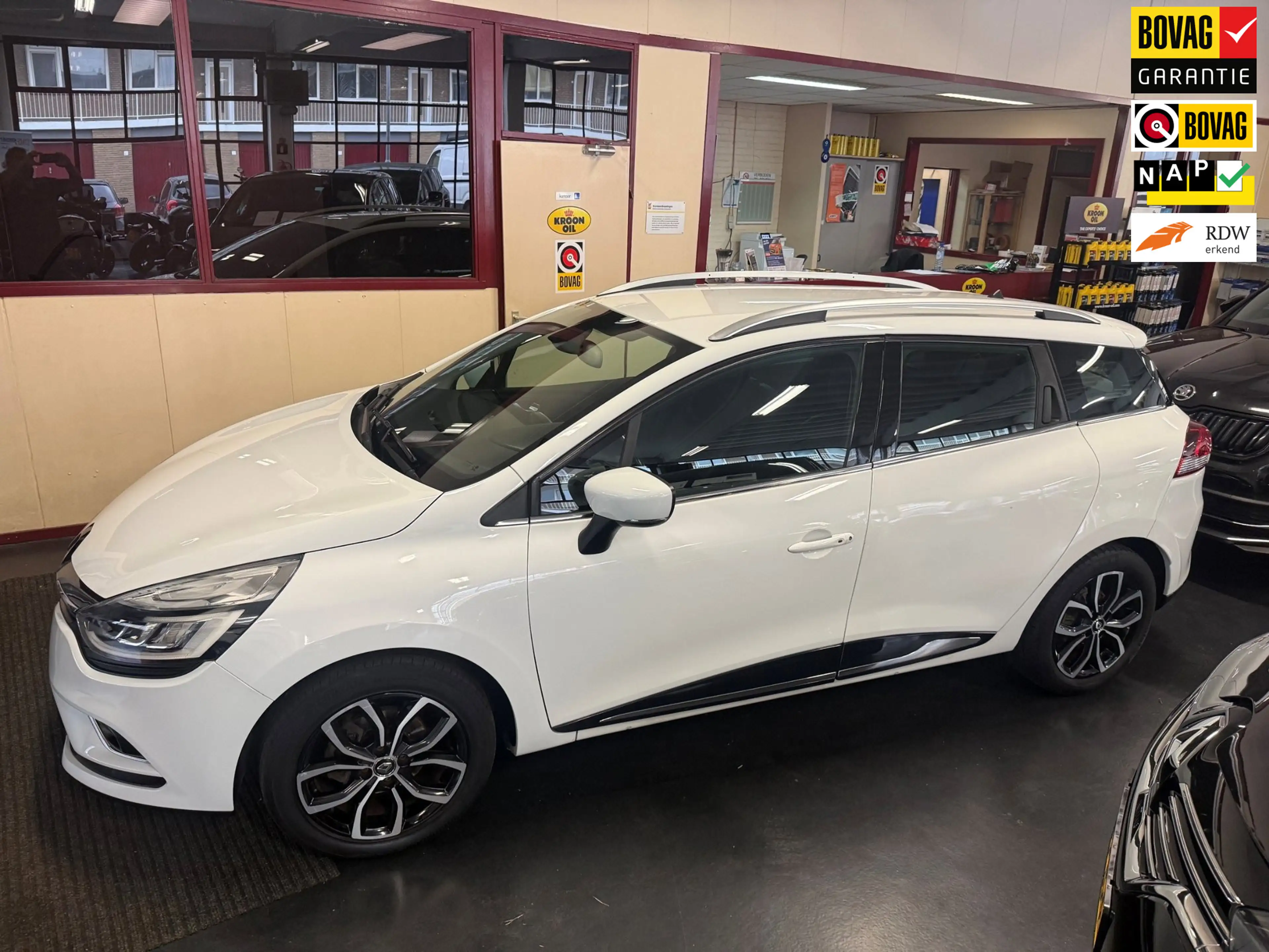 Renault Clio Estate 0.9 TCe Intens , Achteruitrij camera , Keyl