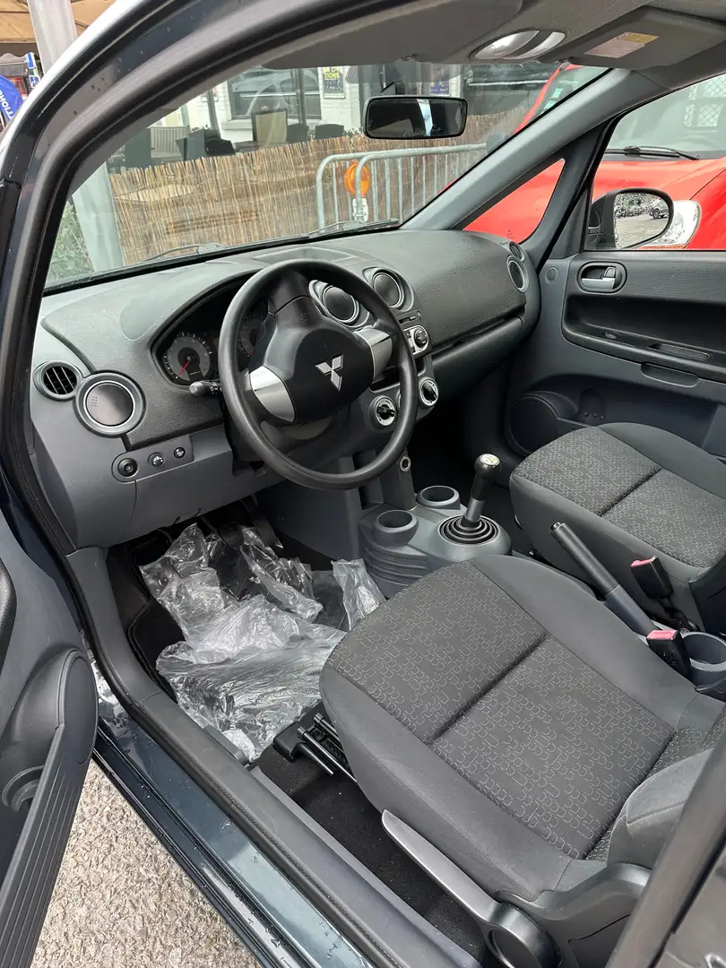 Mitsubishi Colt Colt 1.1i ClimaXX Grijs - 2