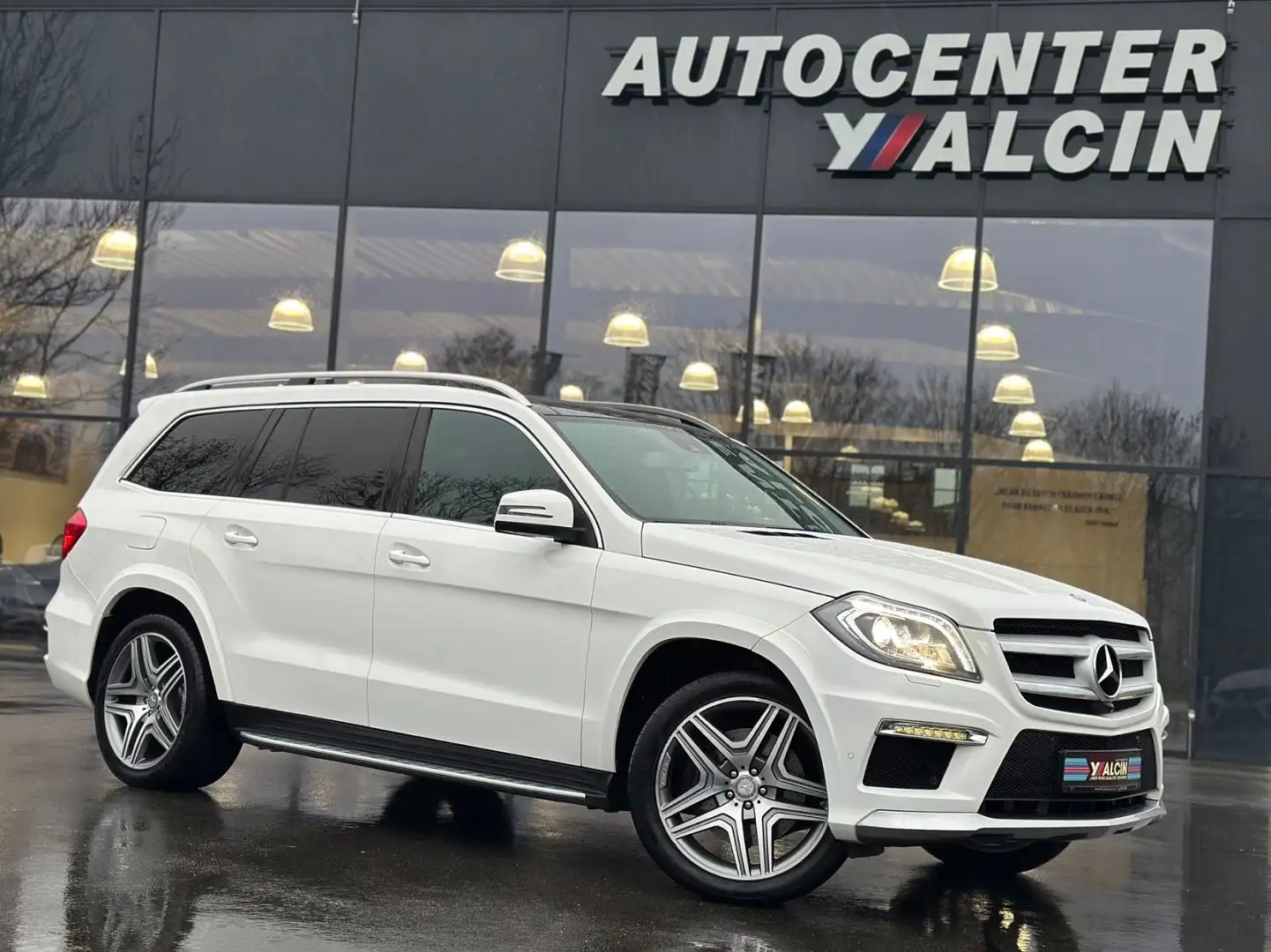 Mercedes-Benz GL 350 d 4MATIC AMG-Line 2.HA/PANO/AHK/21LM Weiß - 1