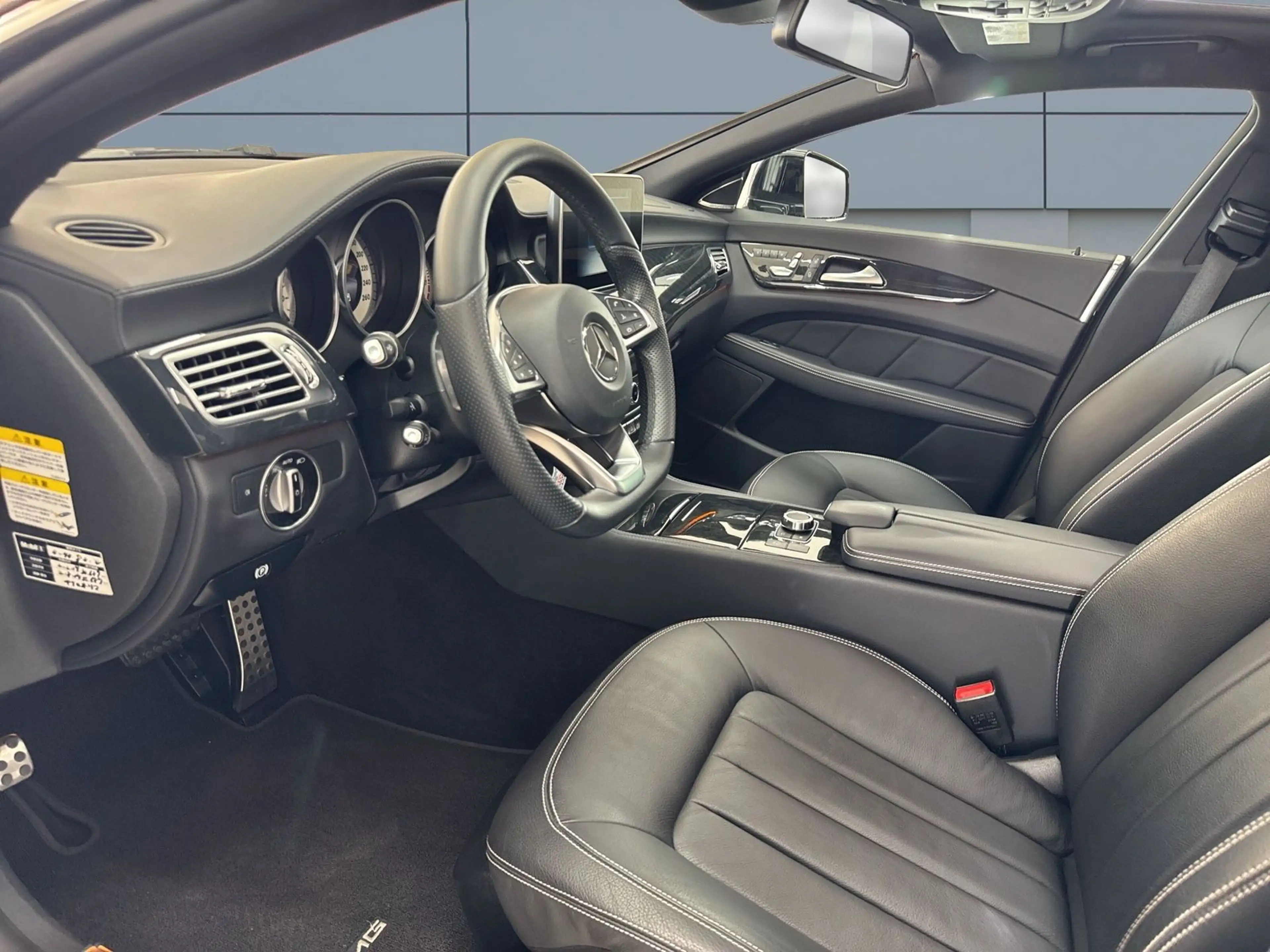 Mercedes-Benz CLS 500 AMG Lim. *NAVI*LED*H&K*MEM*360*LUFT* — photo 7