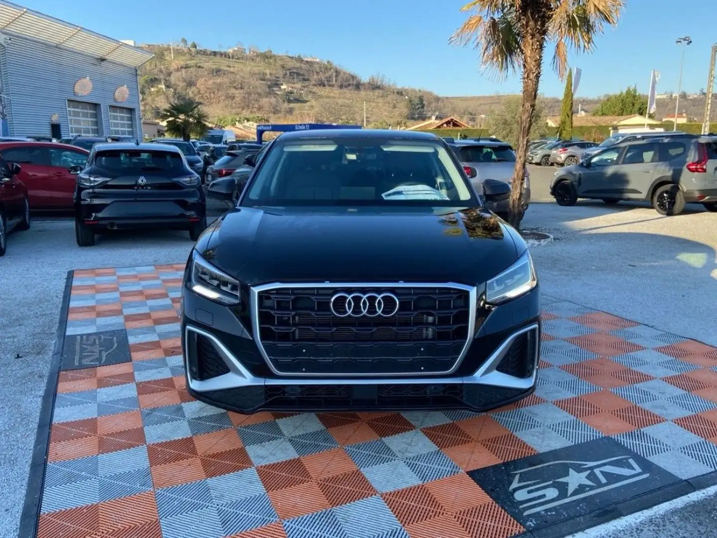 Audi Q2 35 TFSI 150 S-TRONIC S-LINE Ext GPS Caméra Hayon K Noir - 2