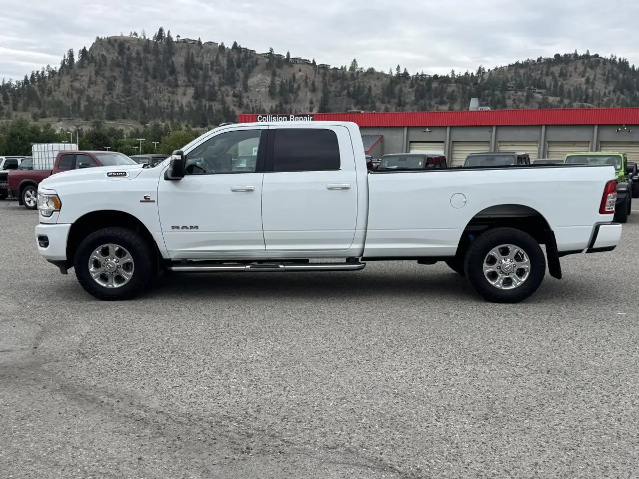 RAM 2500 снимка RAM 2500