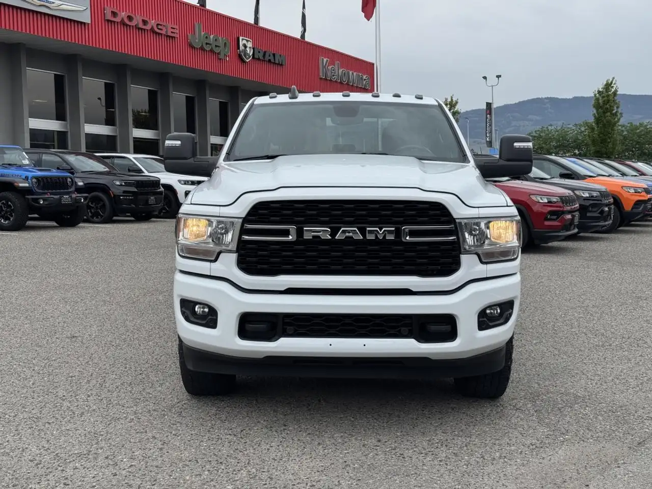 RAM 2500 снимка RAM 2500