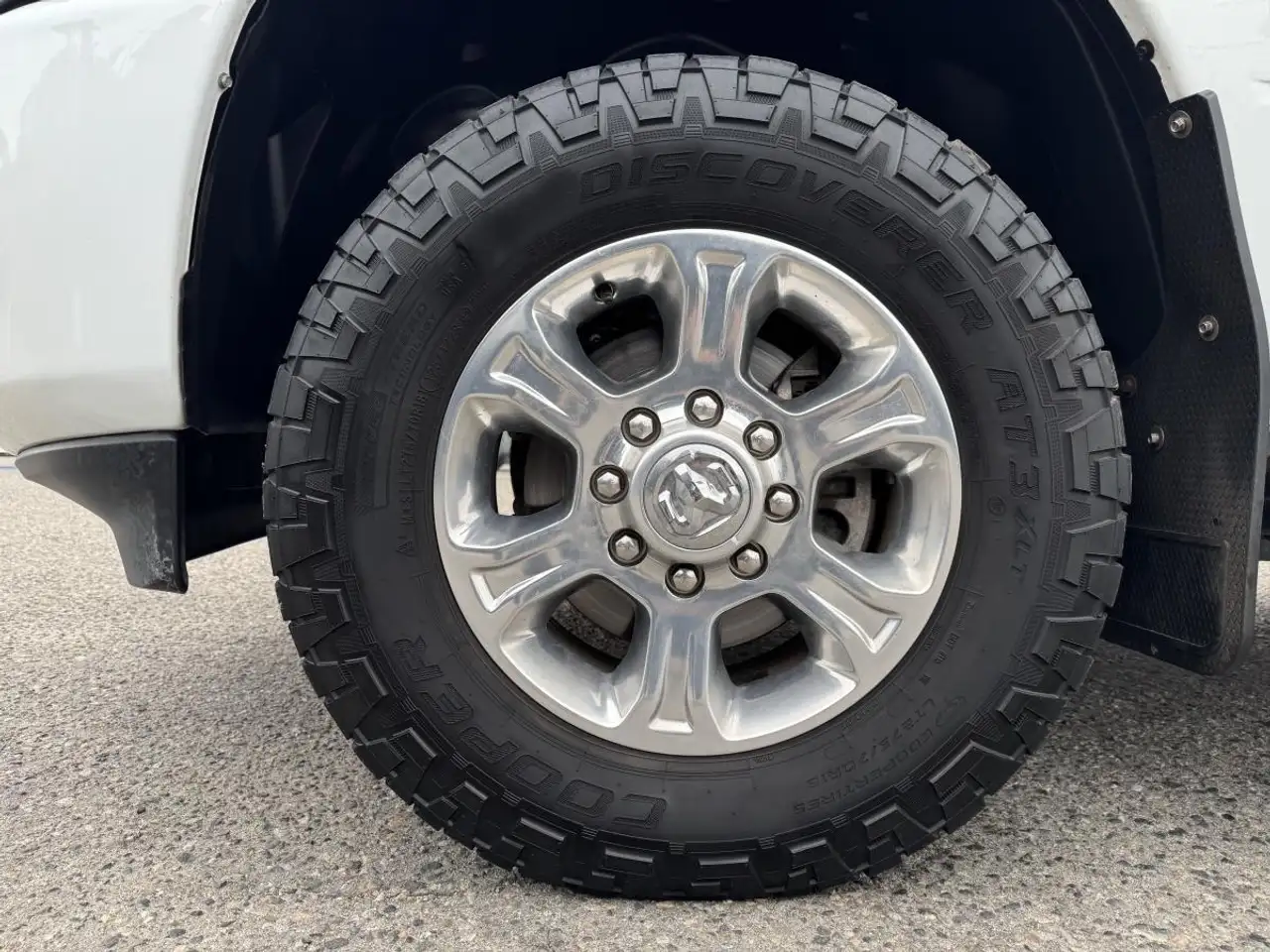 RAM 2500 снимка RAM 2500