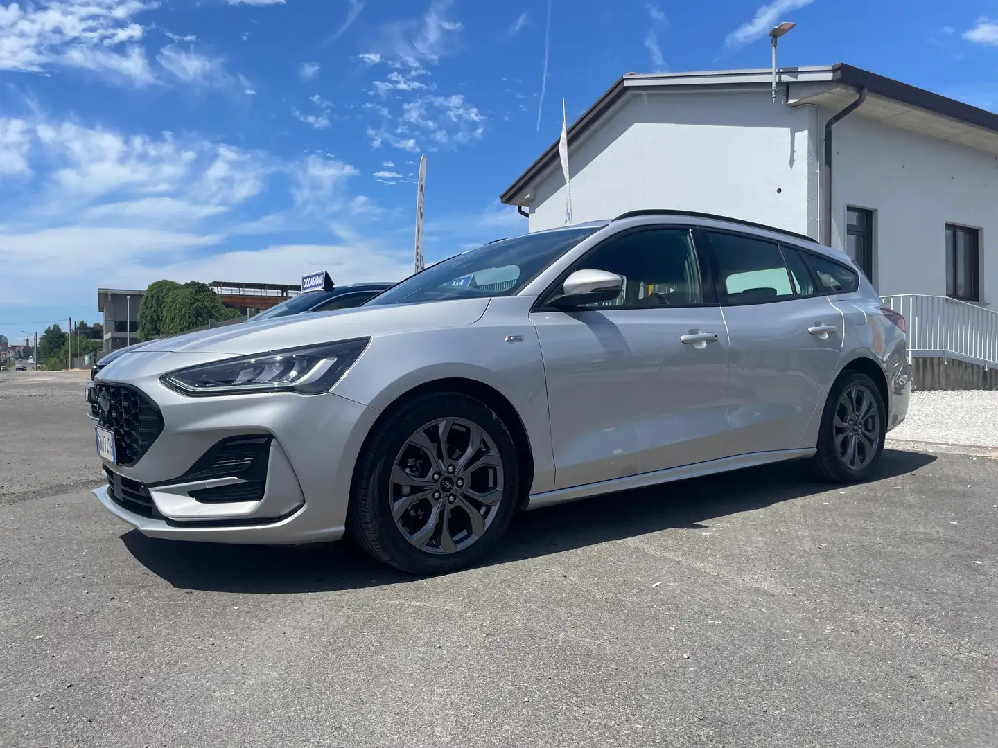 Ford Focus Focus SW 1.0 ecoboost h ST-Line 125cv powershift Zilver - 1