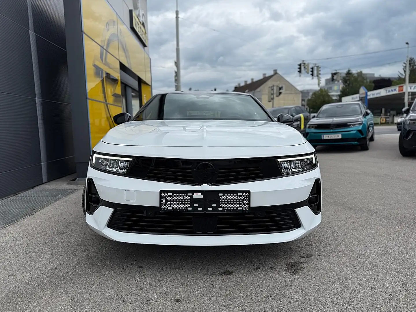 Opel Astra 1,2 Turbo Direct Inj. GS Line Weiß - 2