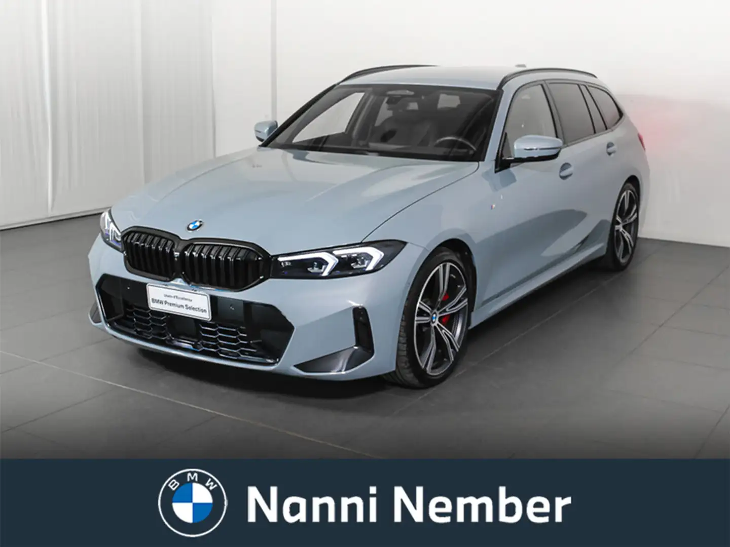 BMW 320 320d 48V xDrive Touring Msport Grijs - 1