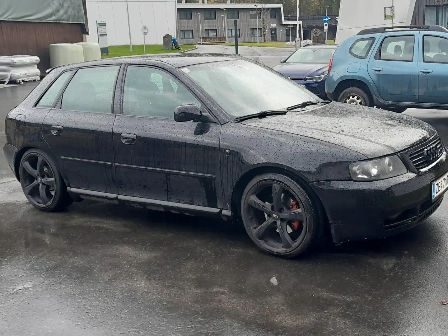 Audi A3 1,9 Entry TDI Чорний - 2