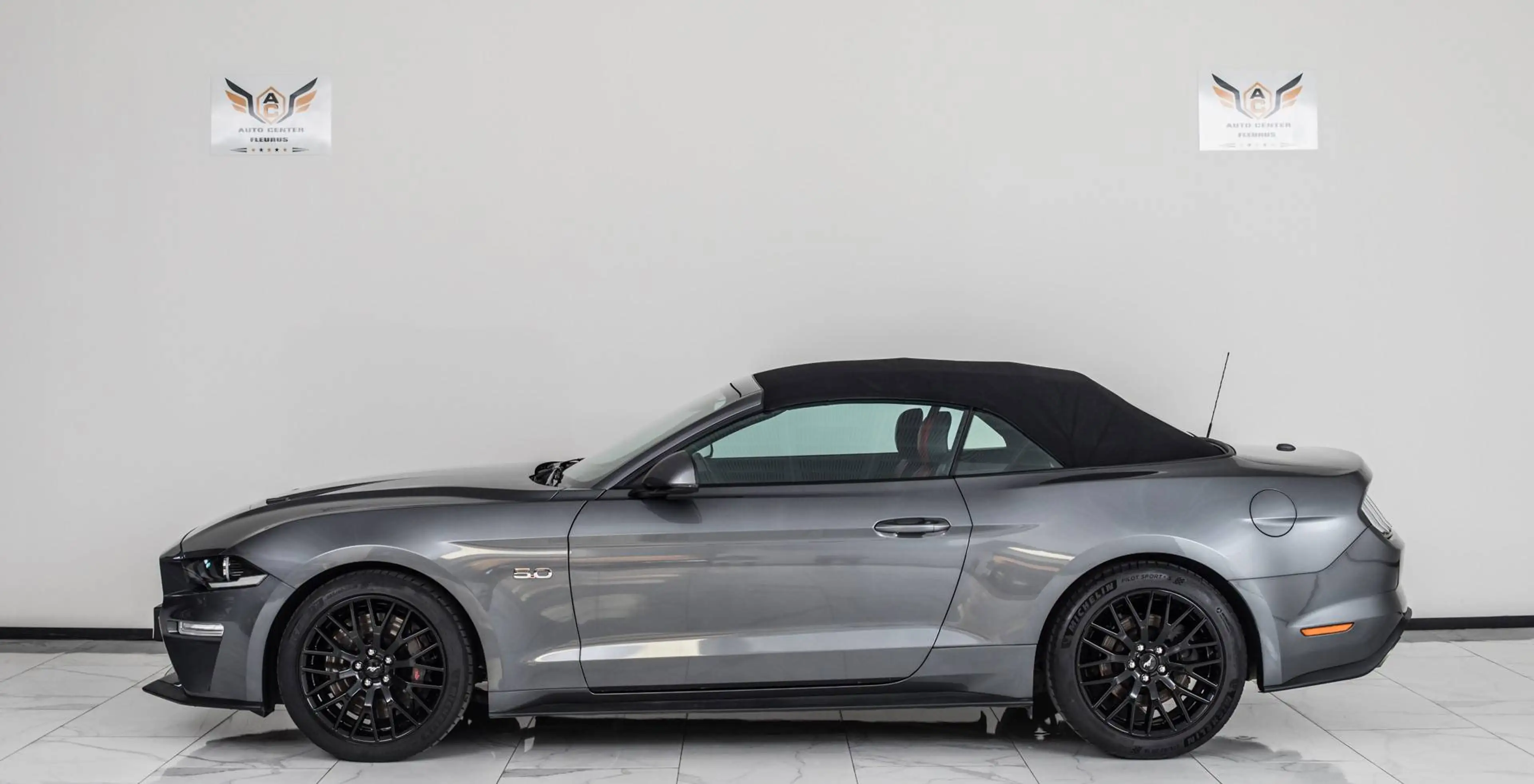 Ford Mustang GT 500 V8 CABRIOLET FACE LIFT — photo 7
