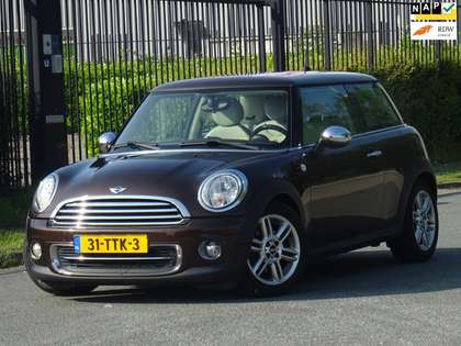 MINI Cooper Mini 1.6 10 Years II NAP/LEER/NAVI/AIRCO/CRUISE