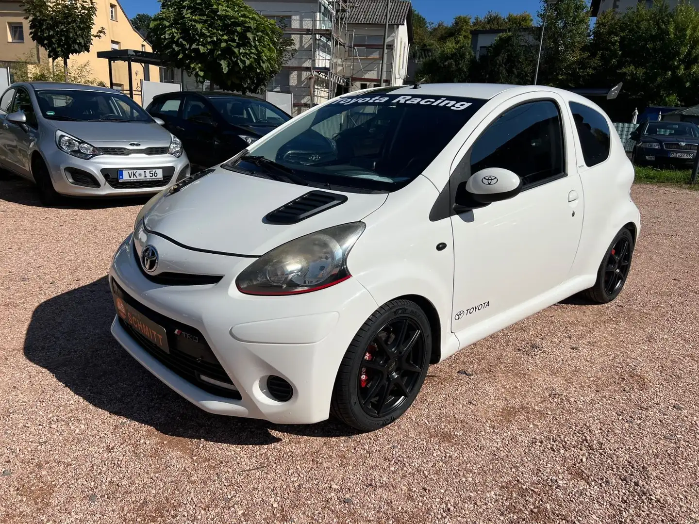 Toyota Aygo AYGO Cool Go TÜV.12.20206 Weiß - 1