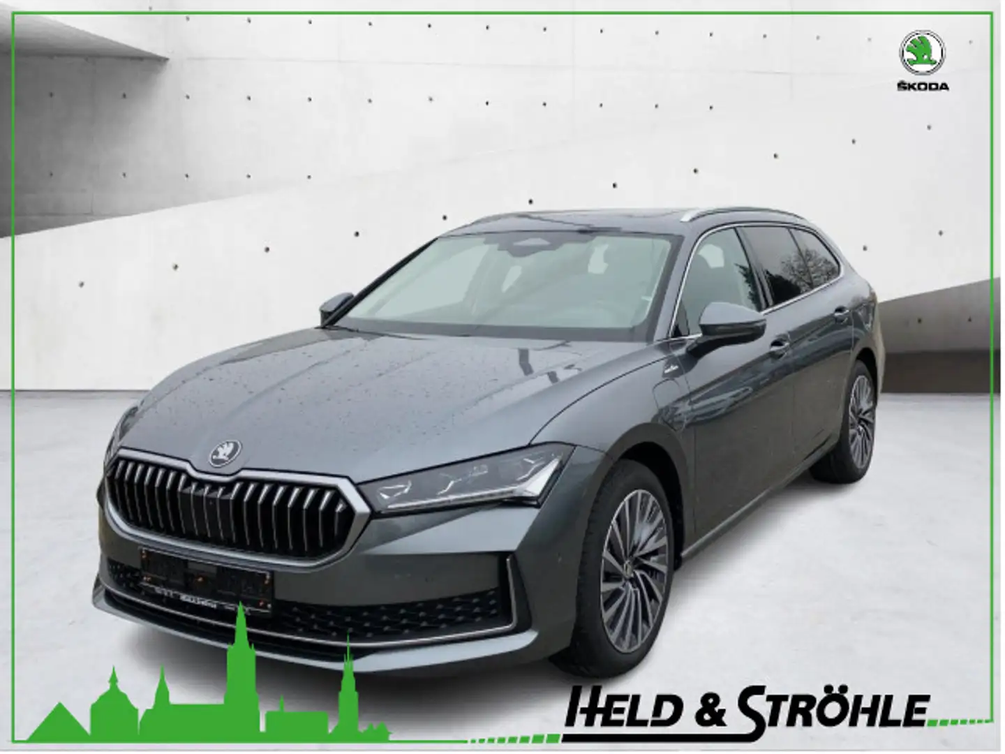 Skoda Superb Combi L&K 1.5 TSI iV DSG AHK PANO LEDER Grau - 1