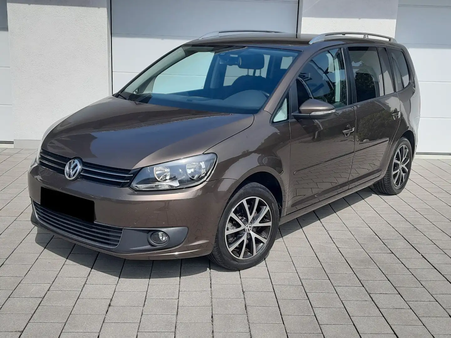 Volkswagen Touran Comfortline BMT/2.0 TDI/Navi/PDC/Klima Braun - 2