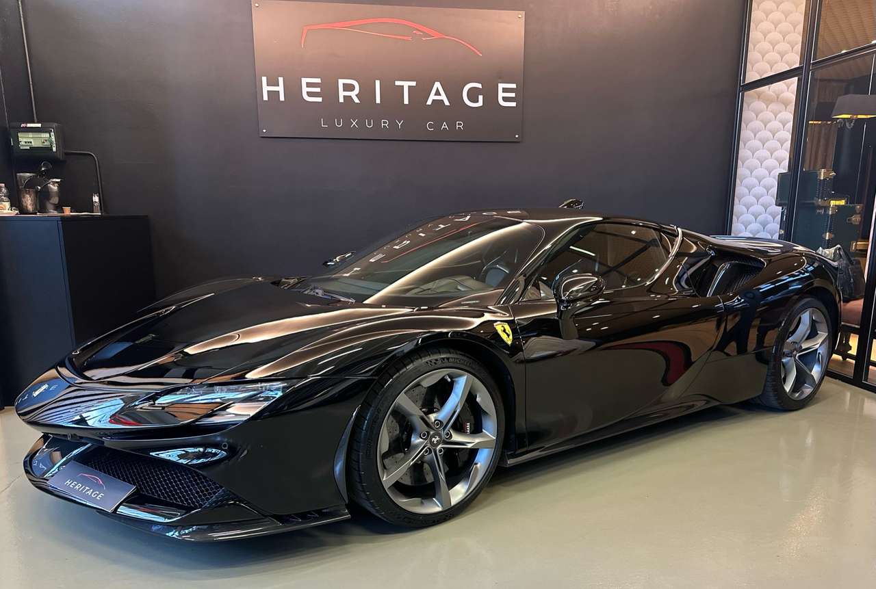Ferrari SF90 Stradale Assetto Fiorano Full Carbonio