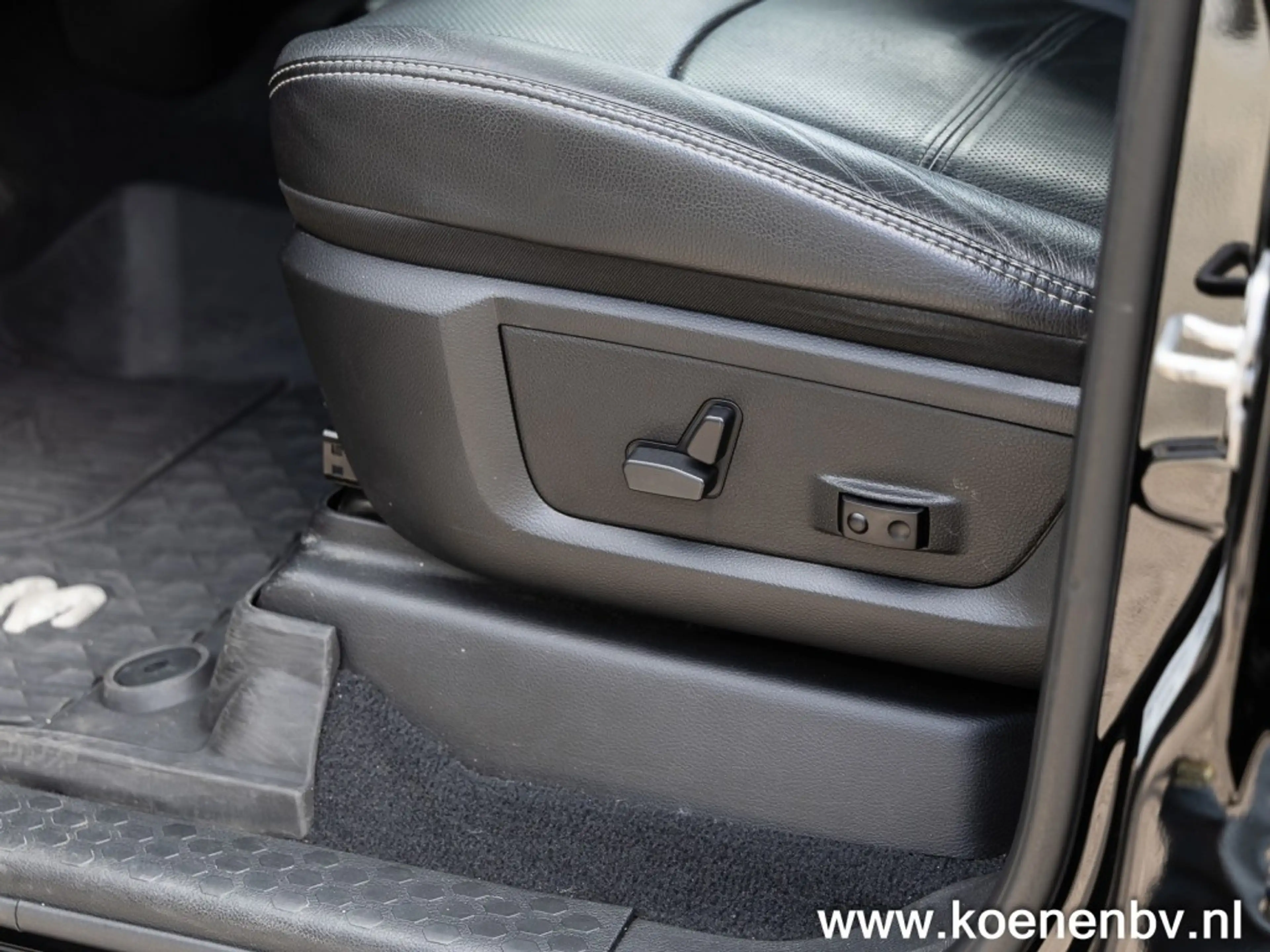 Dodge RAM Powerwagon 2500 6.4 V8 Hemi Lier/ LPG/ B-Rijbewijs — photo 23